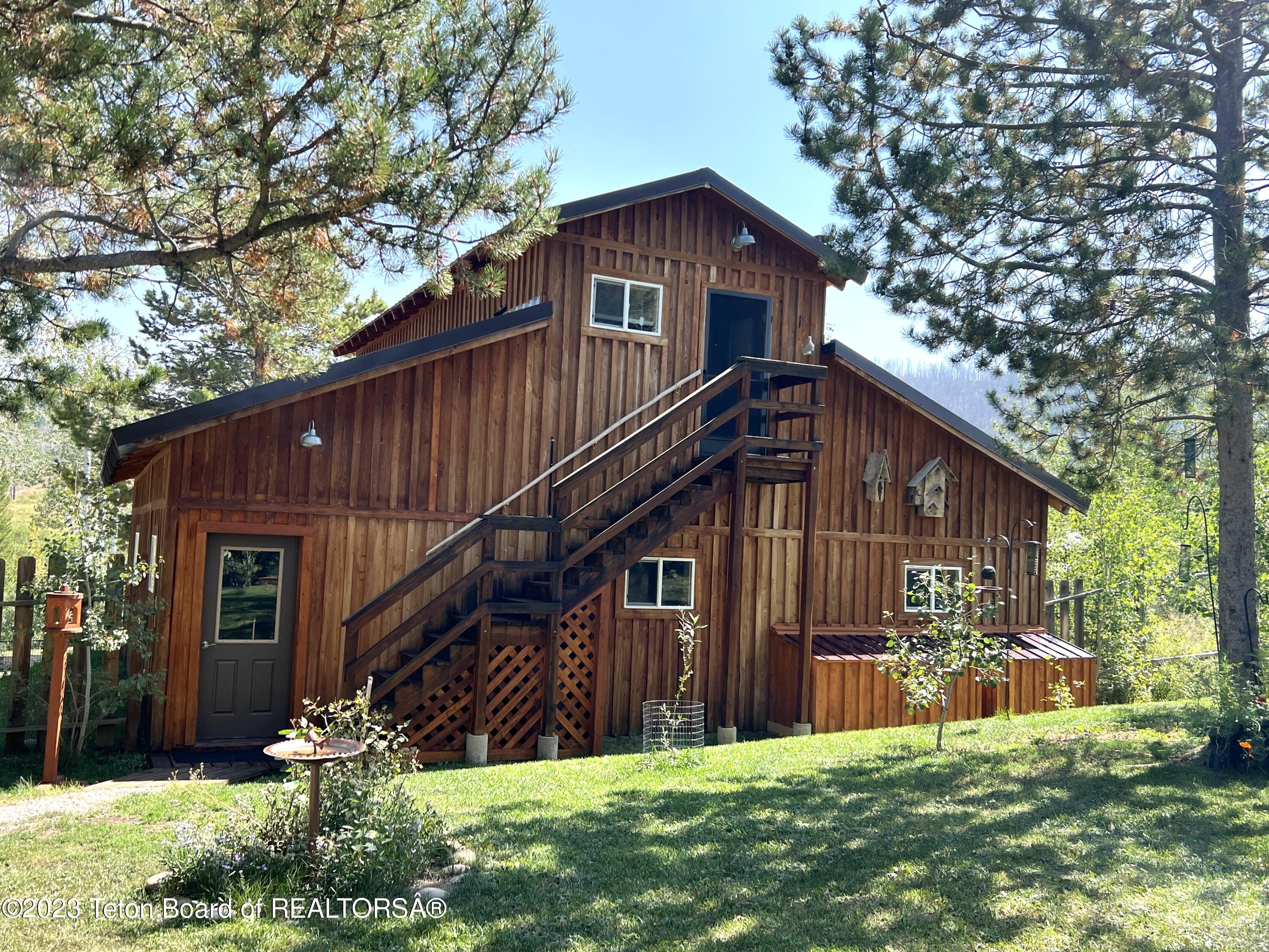 11 MOUNTAIN VIEW Drive