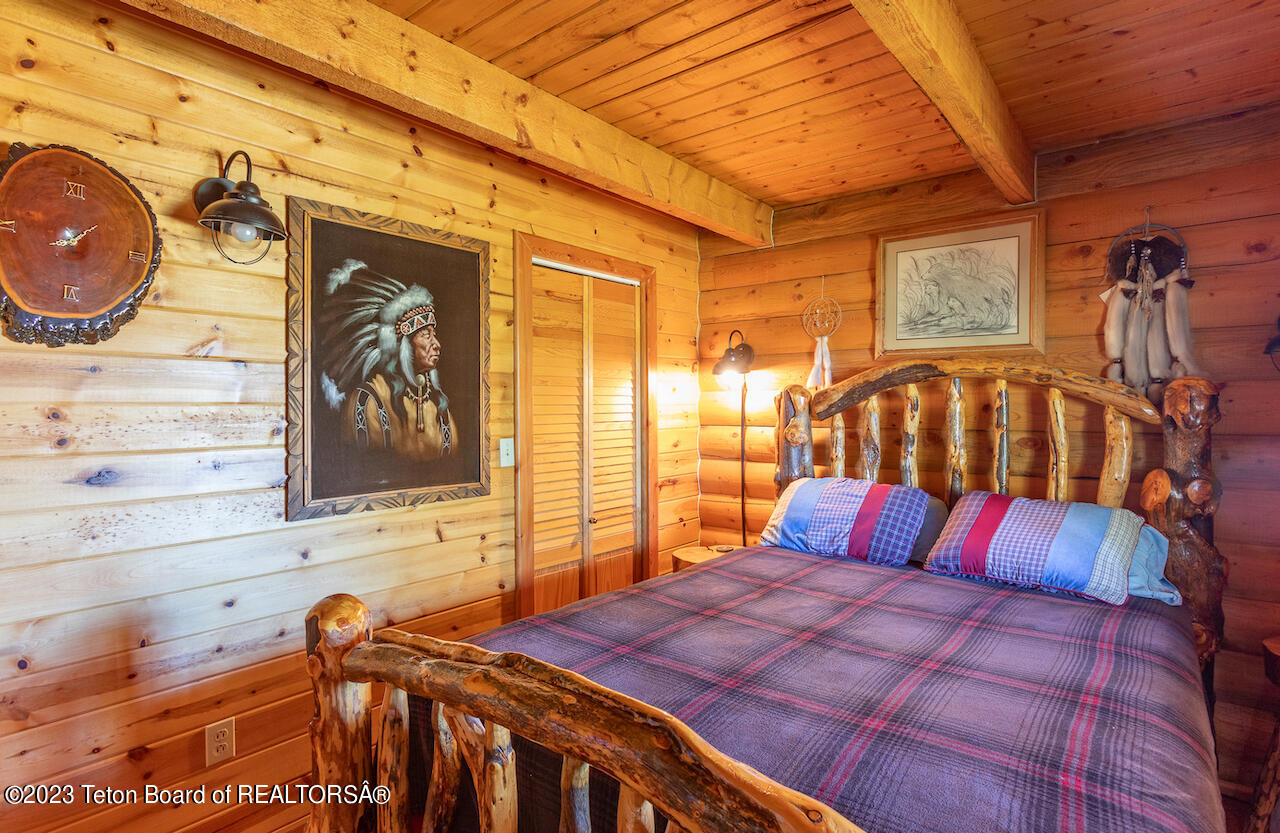 11 MOUNTAIN VIEW Drive