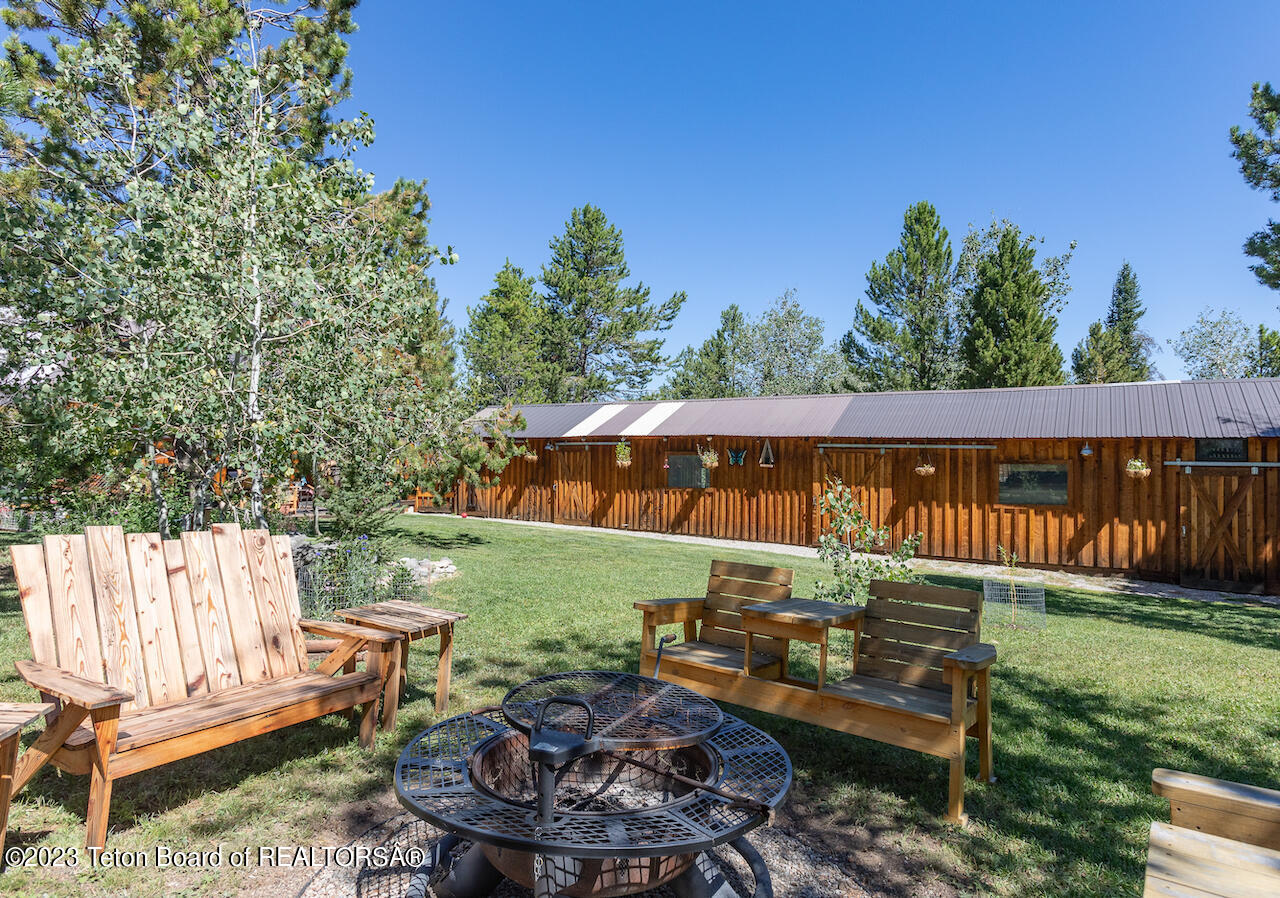 11 MOUNTAIN VIEW Drive