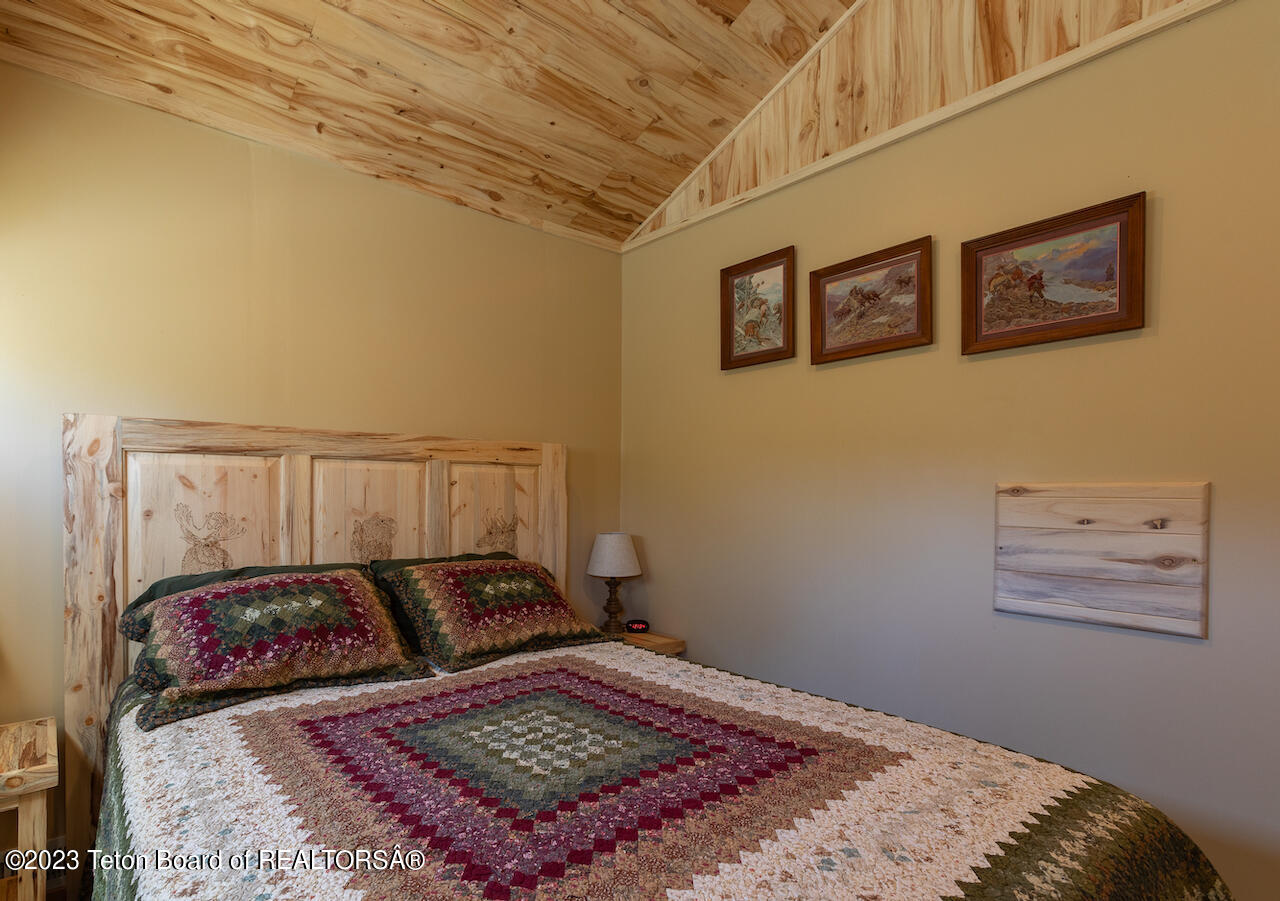 11 MOUNTAIN VIEW Drive