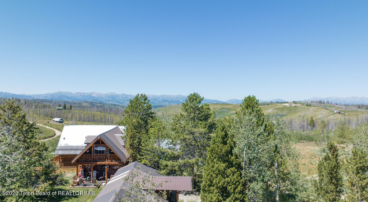 11 MOUNTAIN VIEW Drive