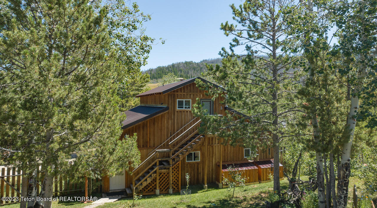 11 MOUNTAIN VIEW Drive