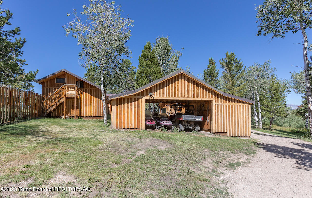 11 MOUNTAIN VIEW Drive