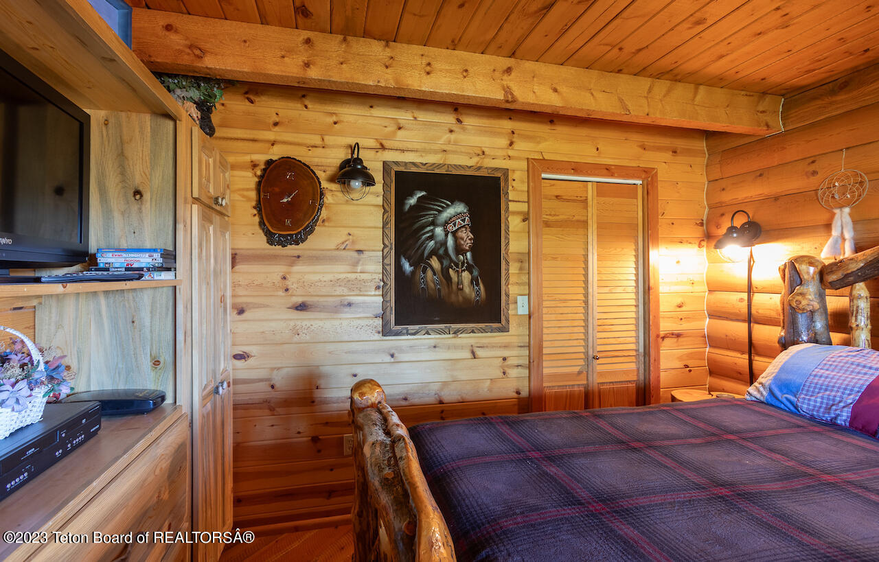 11 MOUNTAIN VIEW Drive