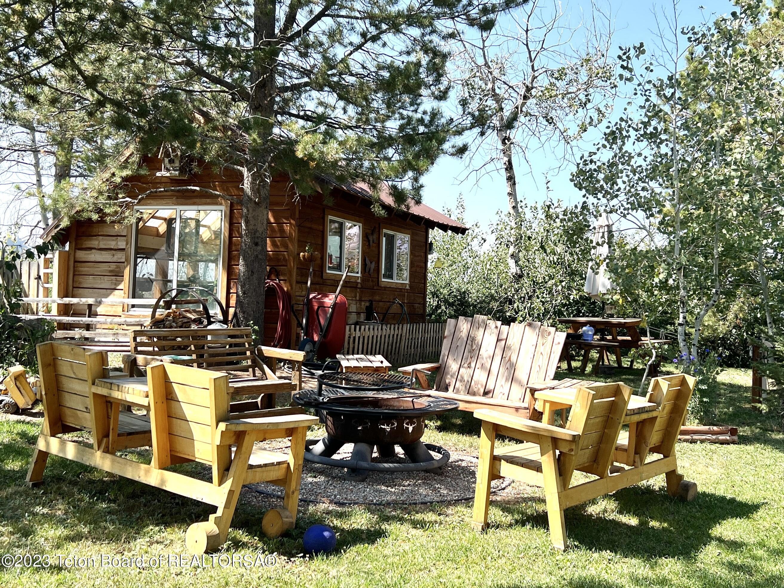 11 MOUNTAIN VIEW Drive