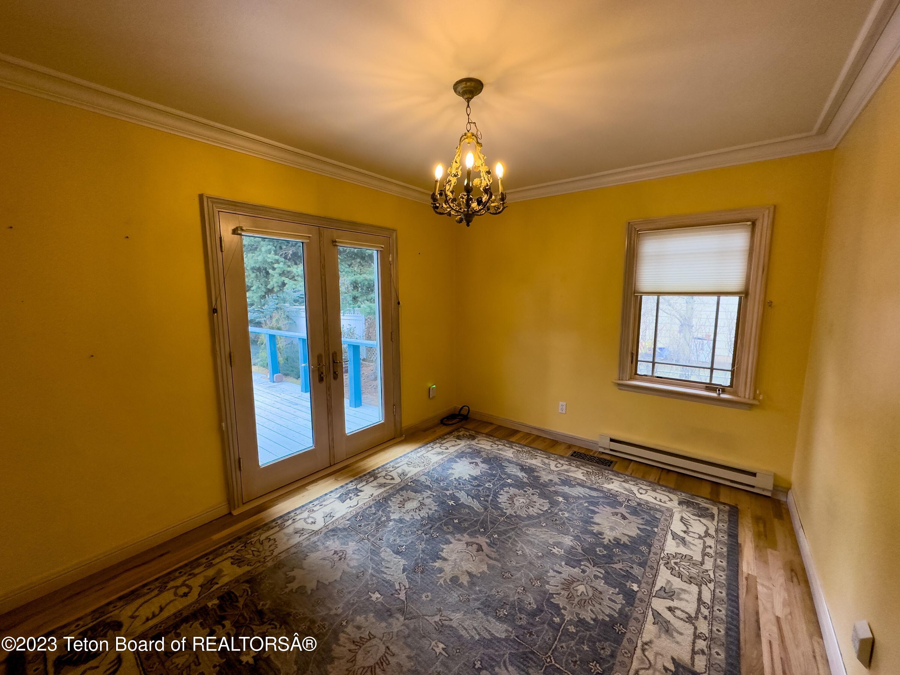 165 N GROS VENTRE Street