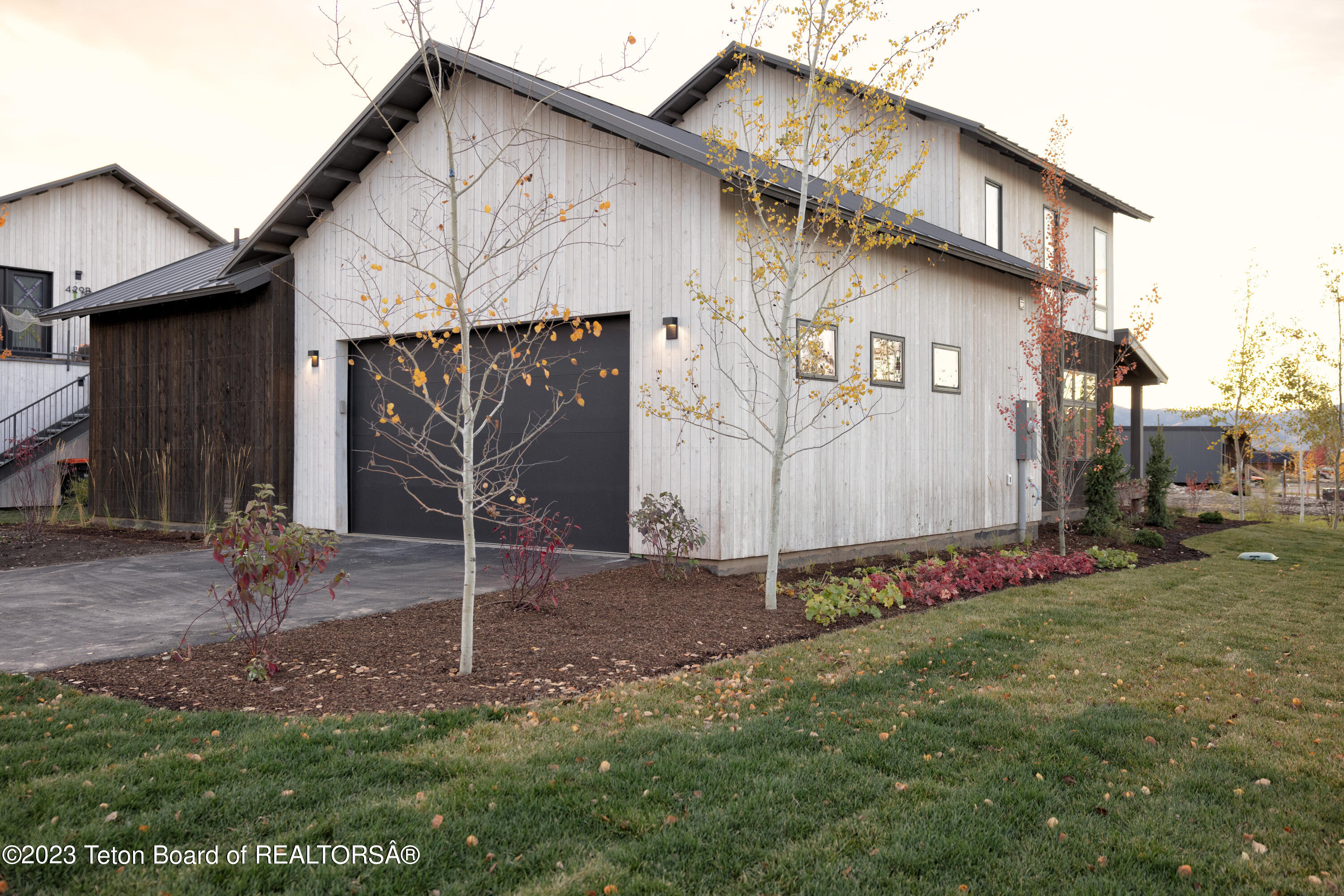 435 MAIL CABIN Drive