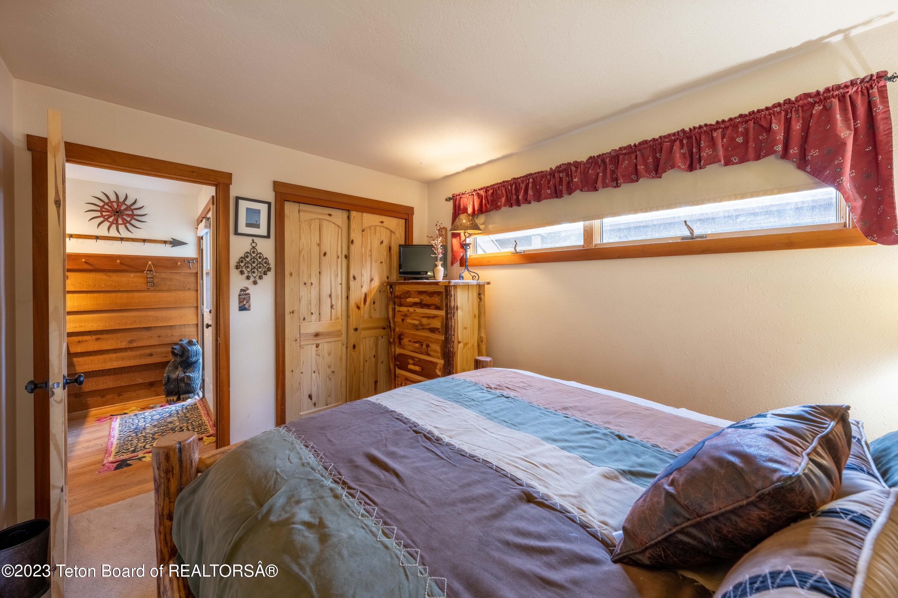 4475 BERRY Drive, 3214