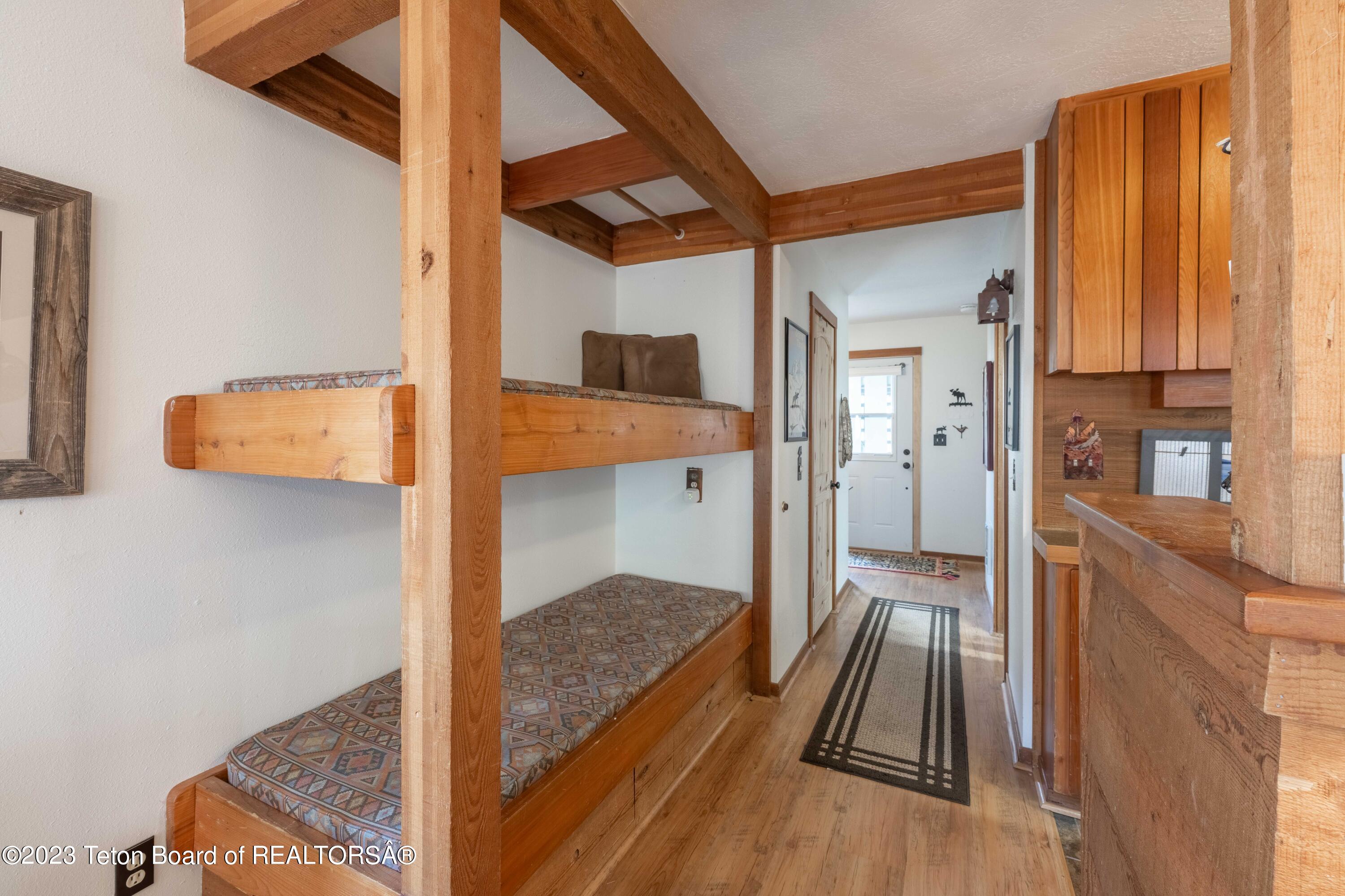 4475 BERRY Drive, 3214