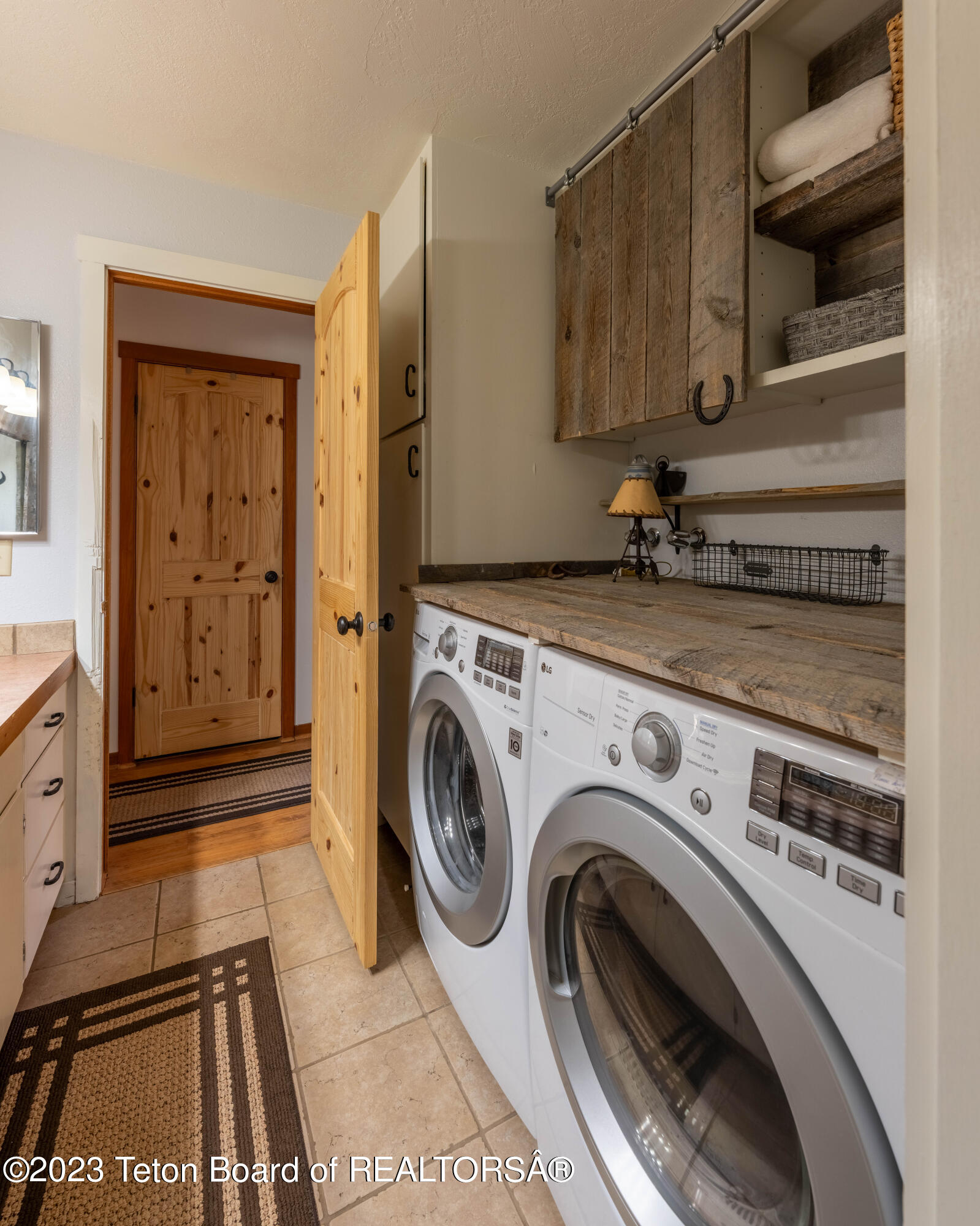 4475 BERRY Drive, 3214