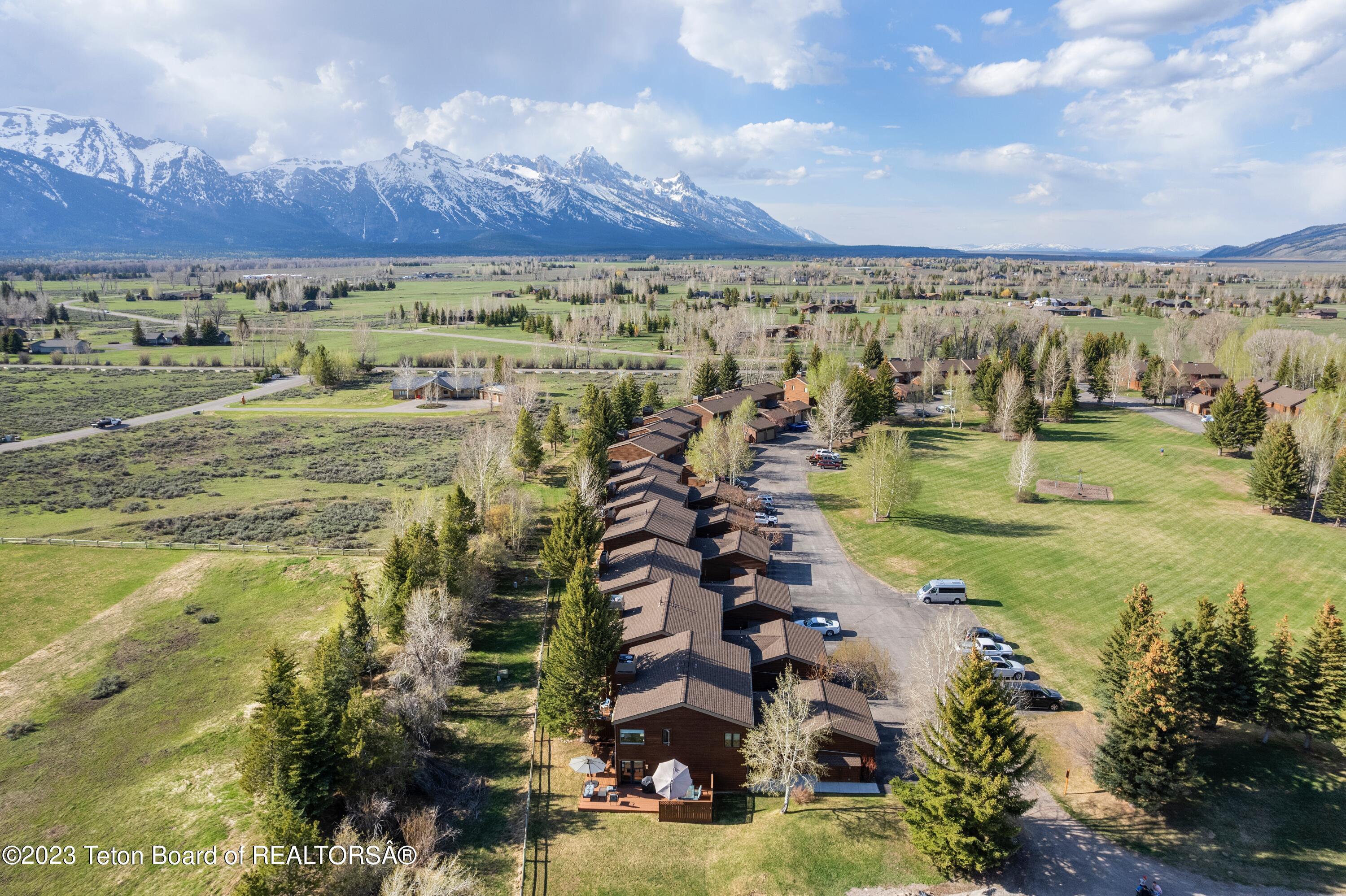 310 E SAGEBRUSH Drive, E