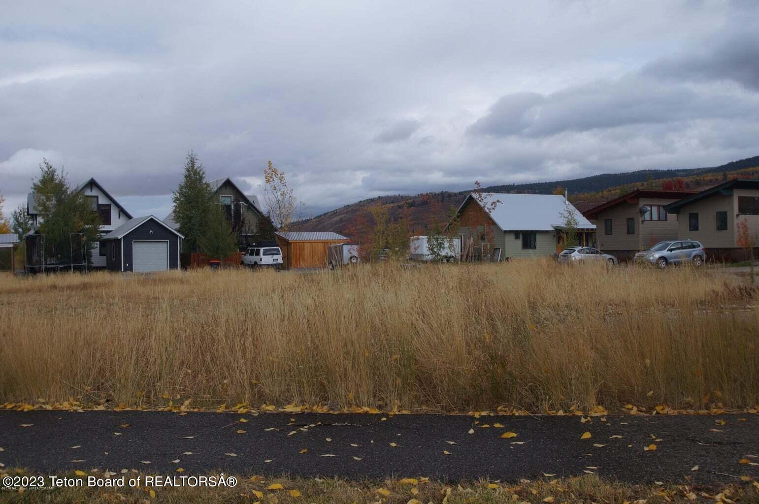 9071 OLD JACKSON HWY Highway