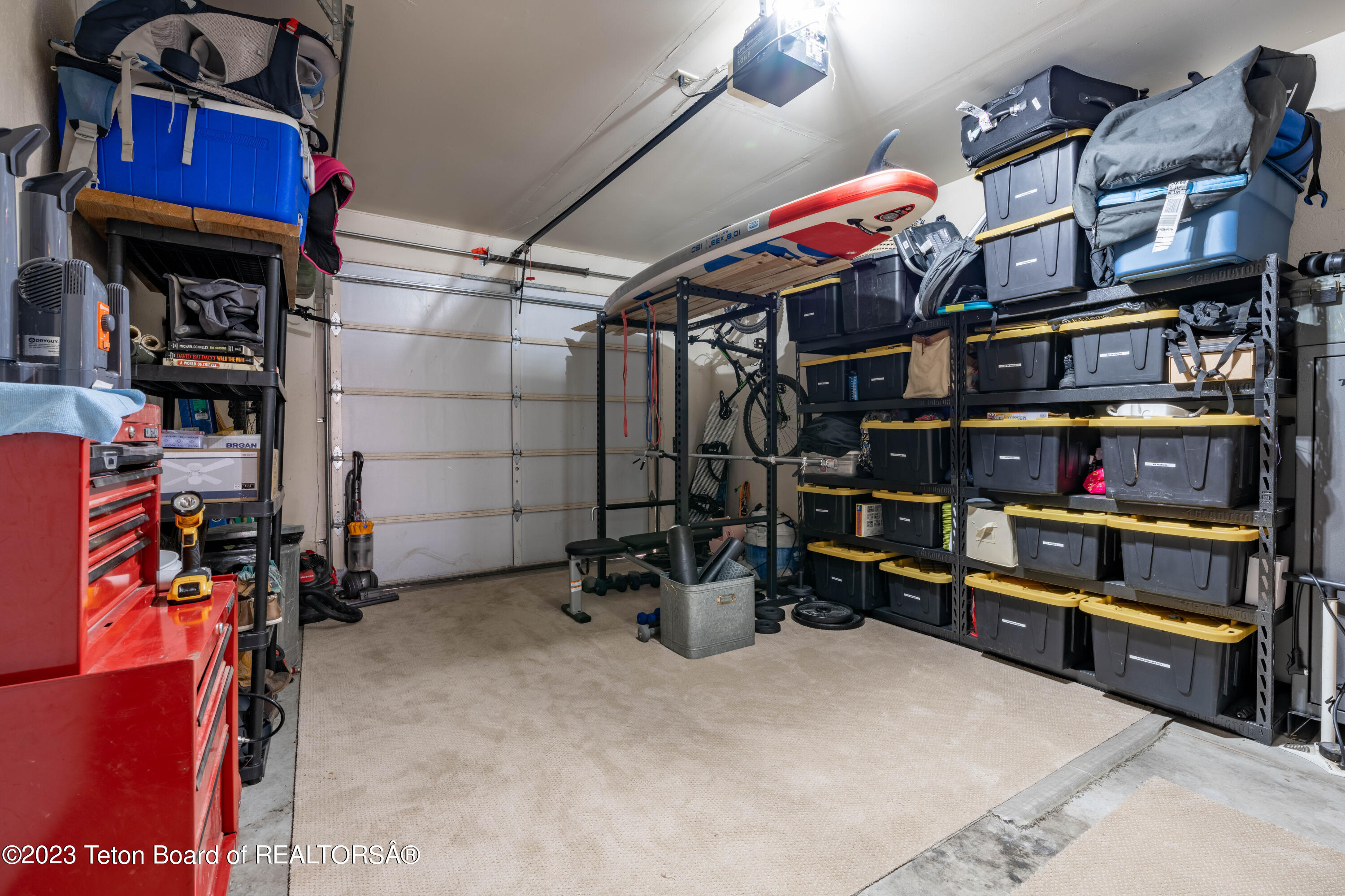 645 E SIMPSON Avenue