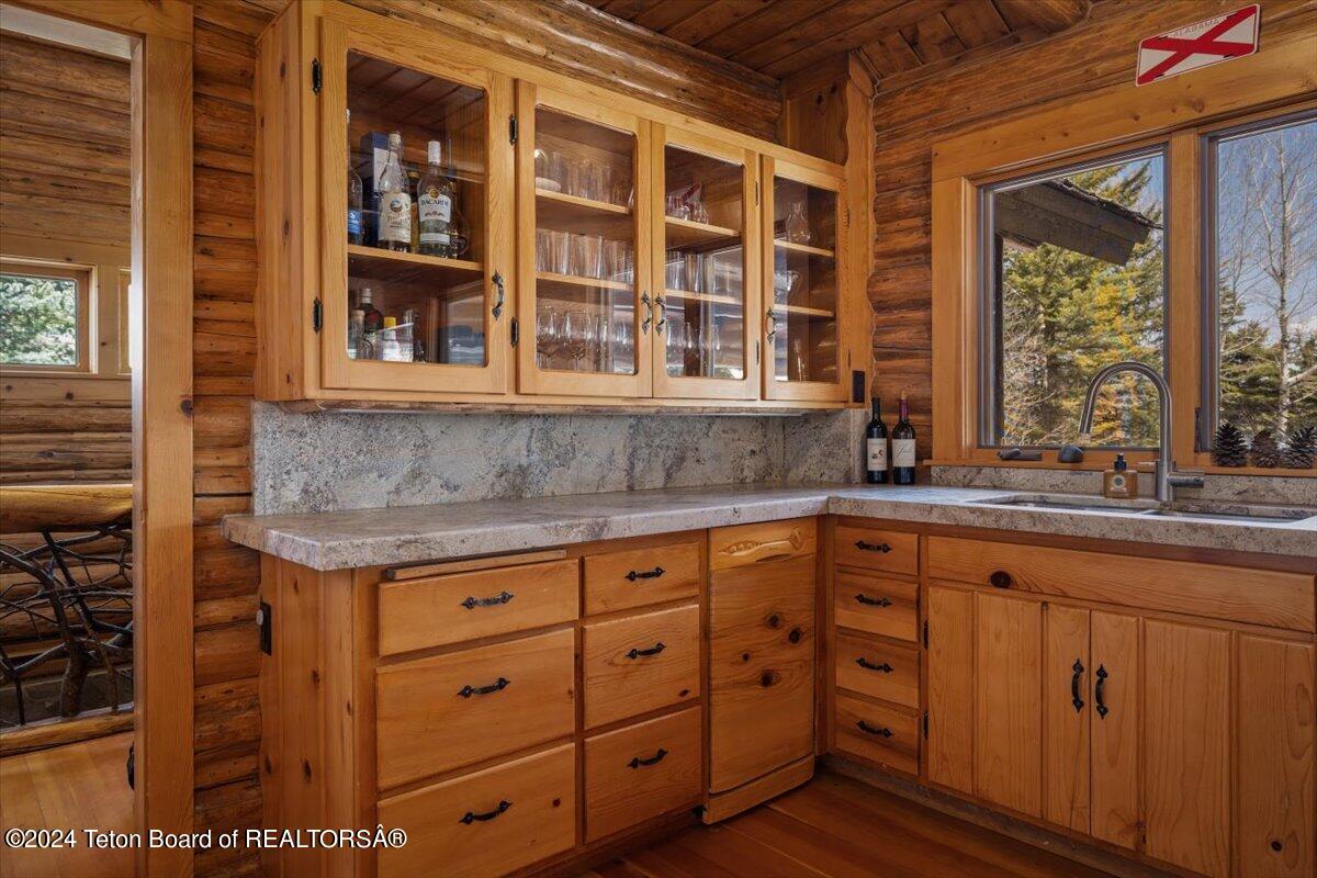 13095 N CRAIGHEAD Lane