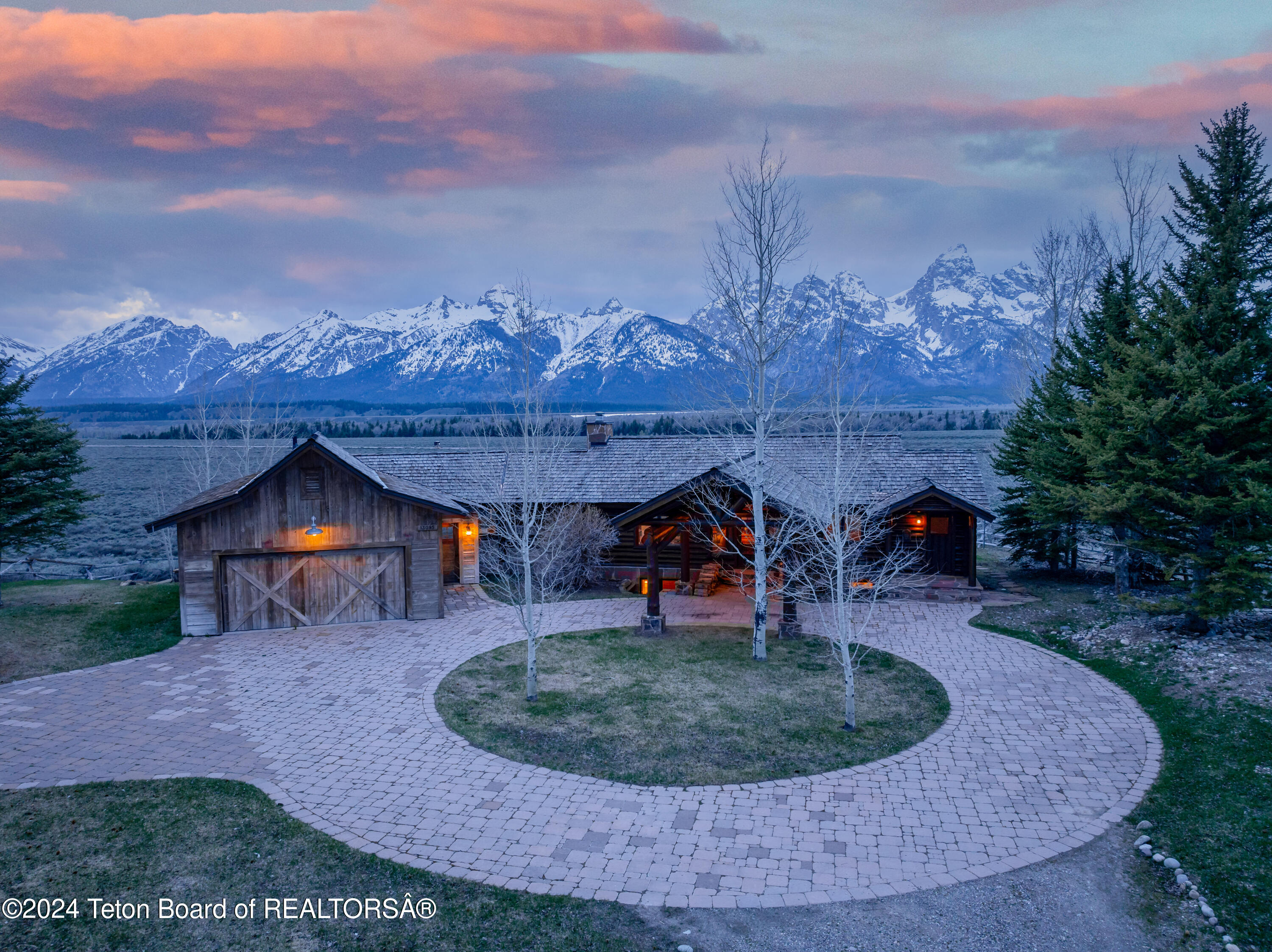 13095 N CRAIGHEAD Lane