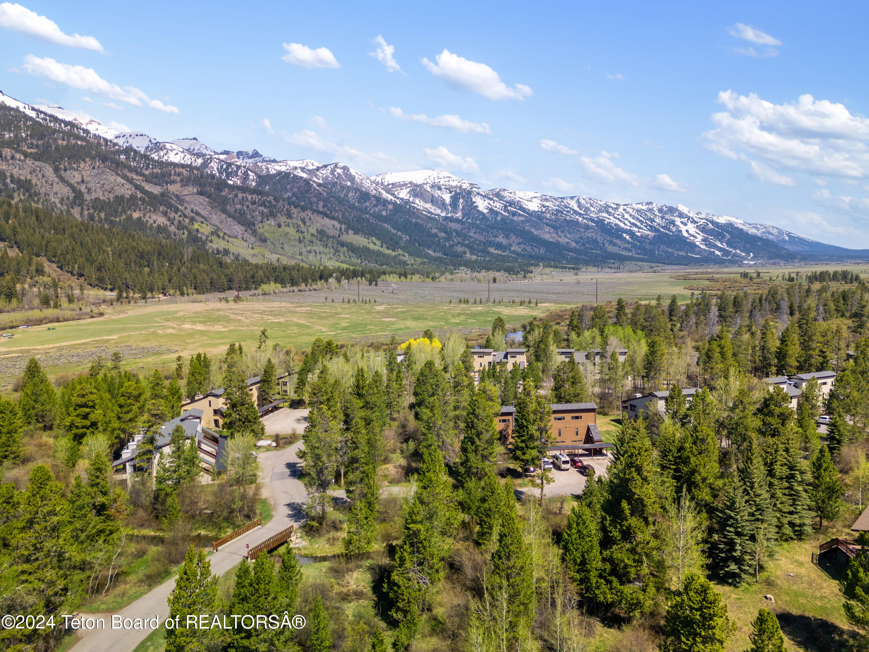 4490 BERRY Drive, 40-2-4