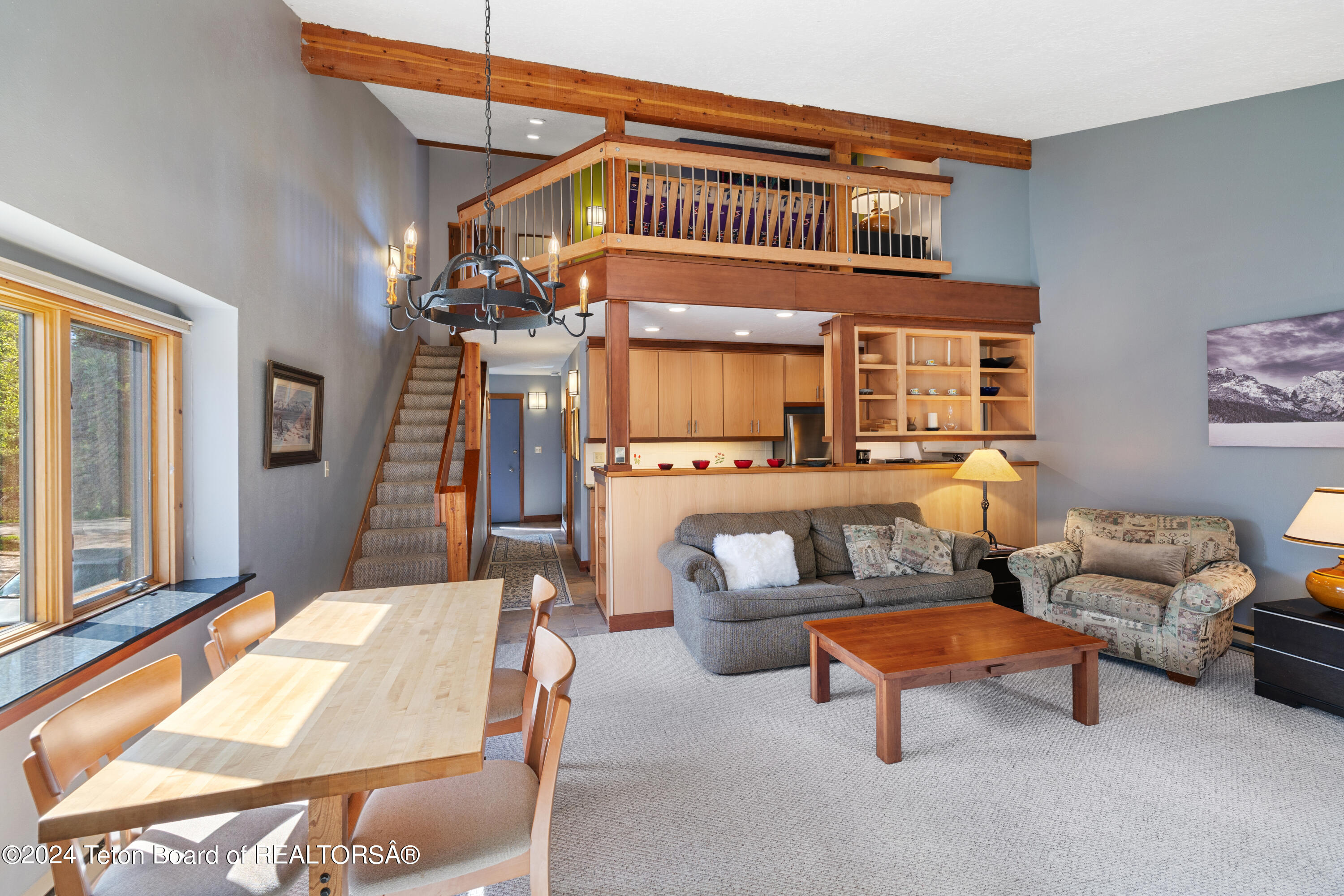 4490 BERRY Drive, 40-2-4