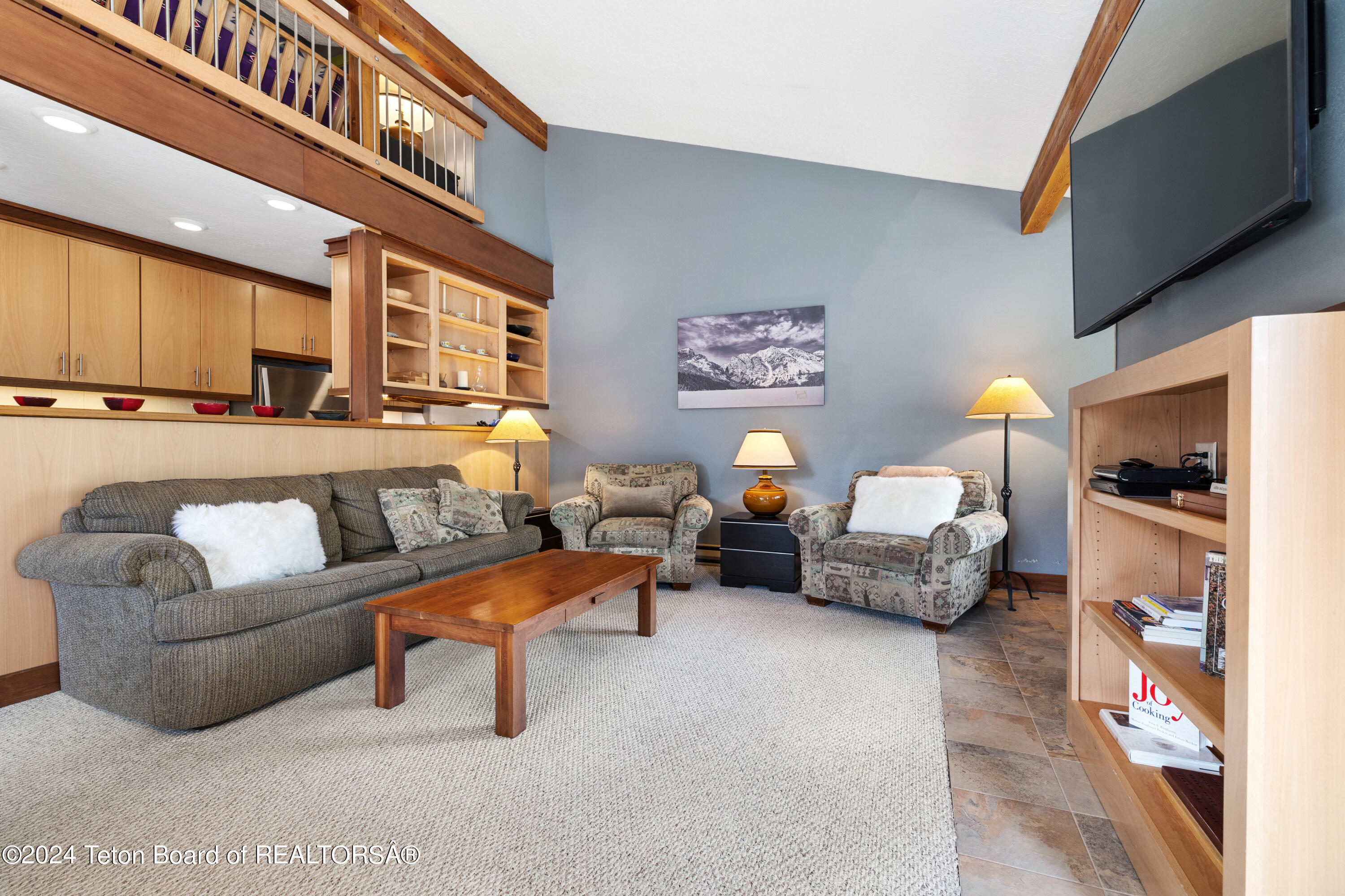 4490 BERRY Drive, 40-2-4