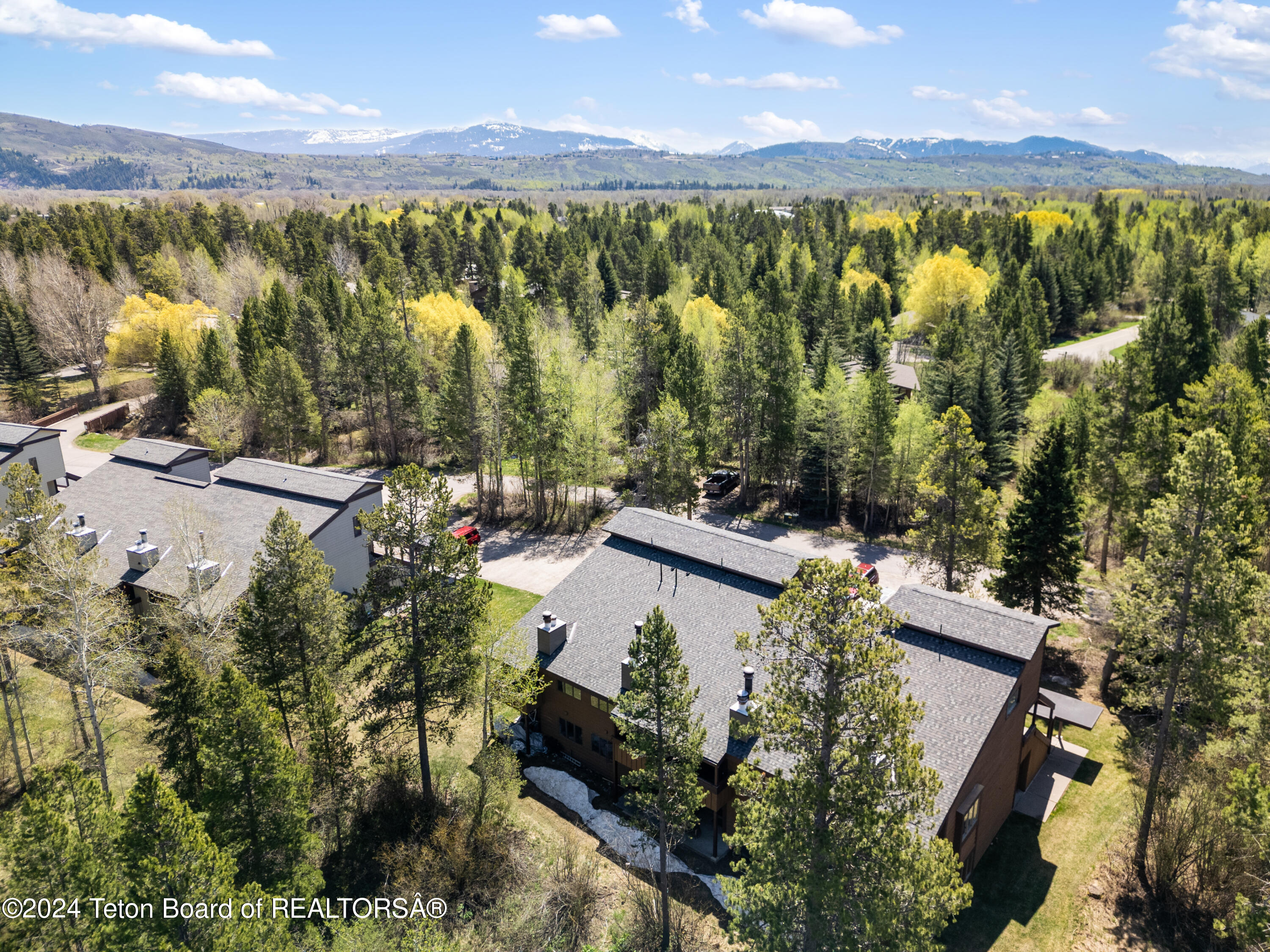 4490 BERRY Drive, 40-2-4