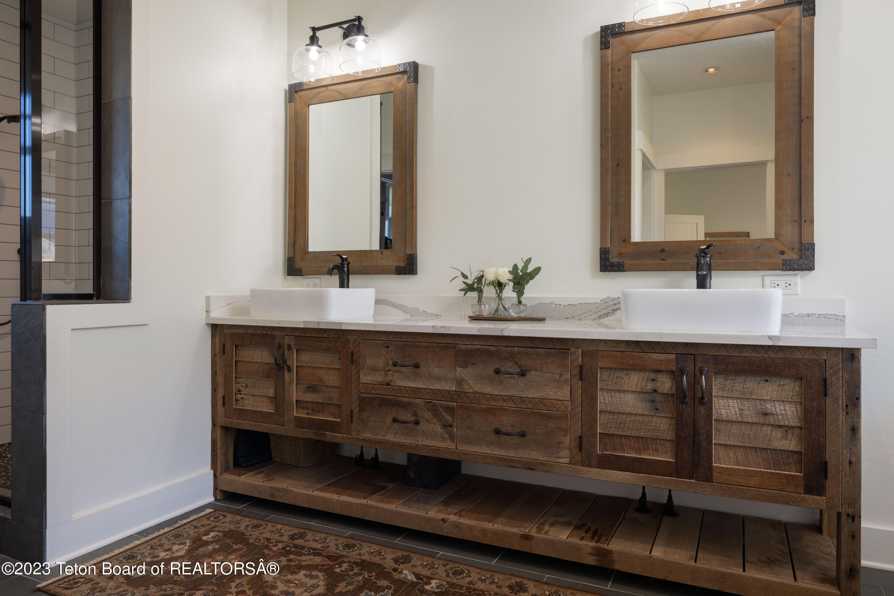 1698 COUNTY ROAD 106