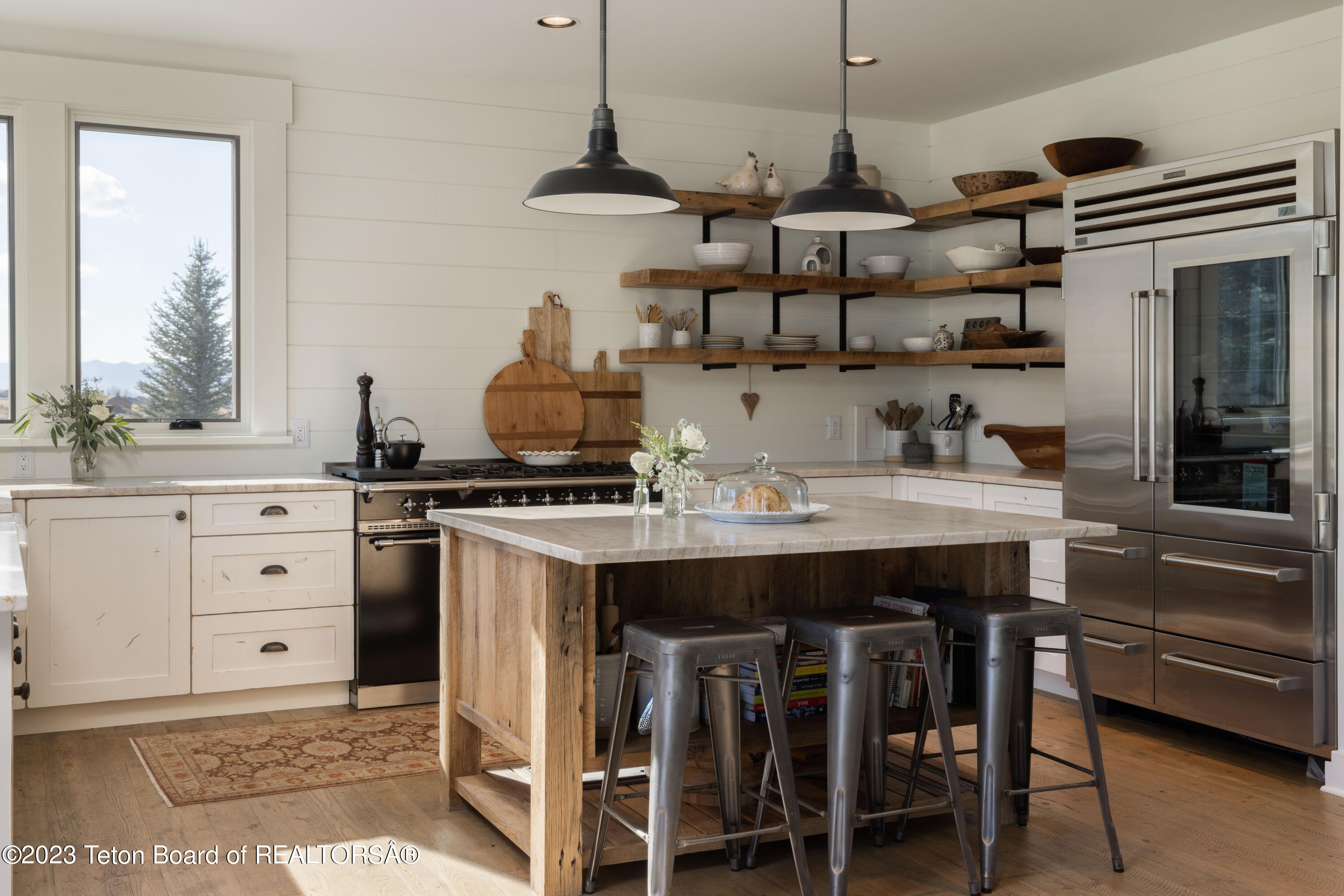 1698 COUNTY ROAD 106