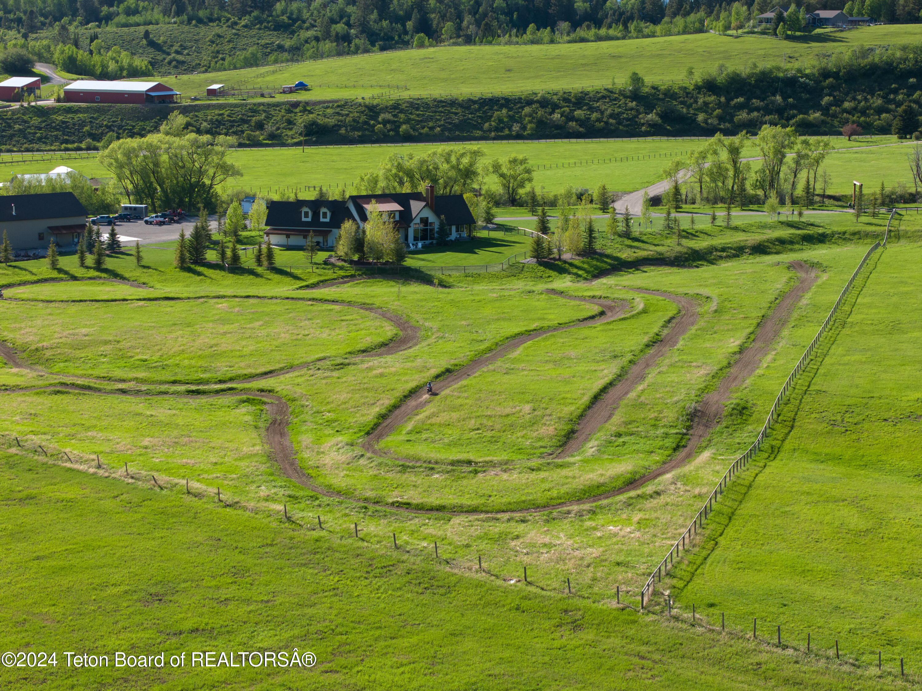 1698 COUNTY ROAD 106