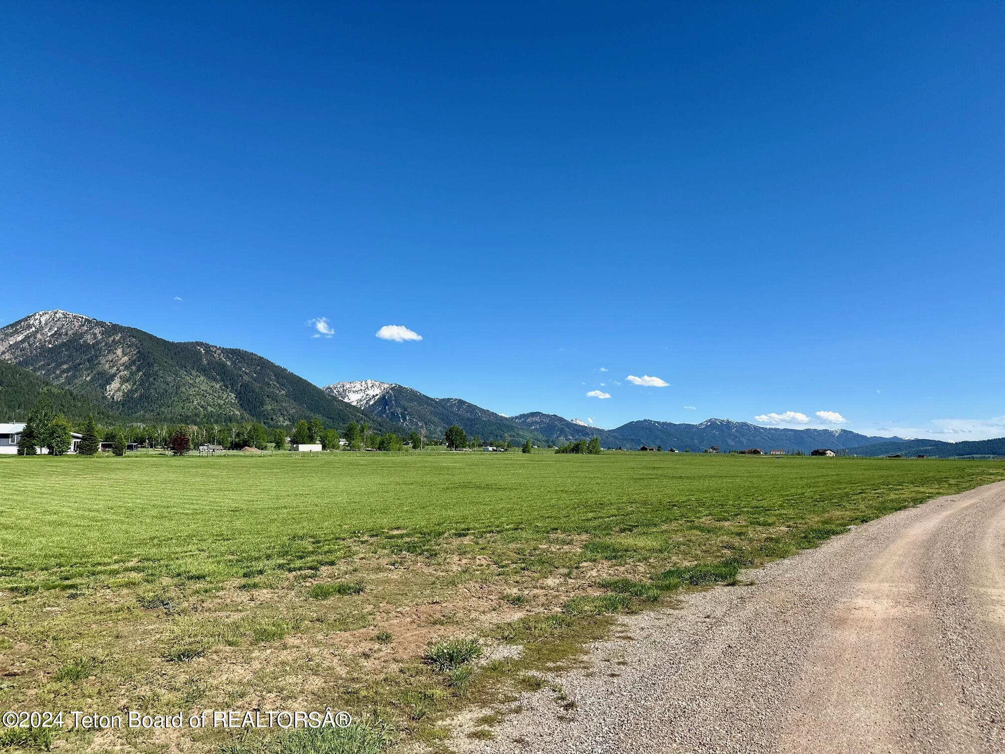 1280 LOST CREEK Road