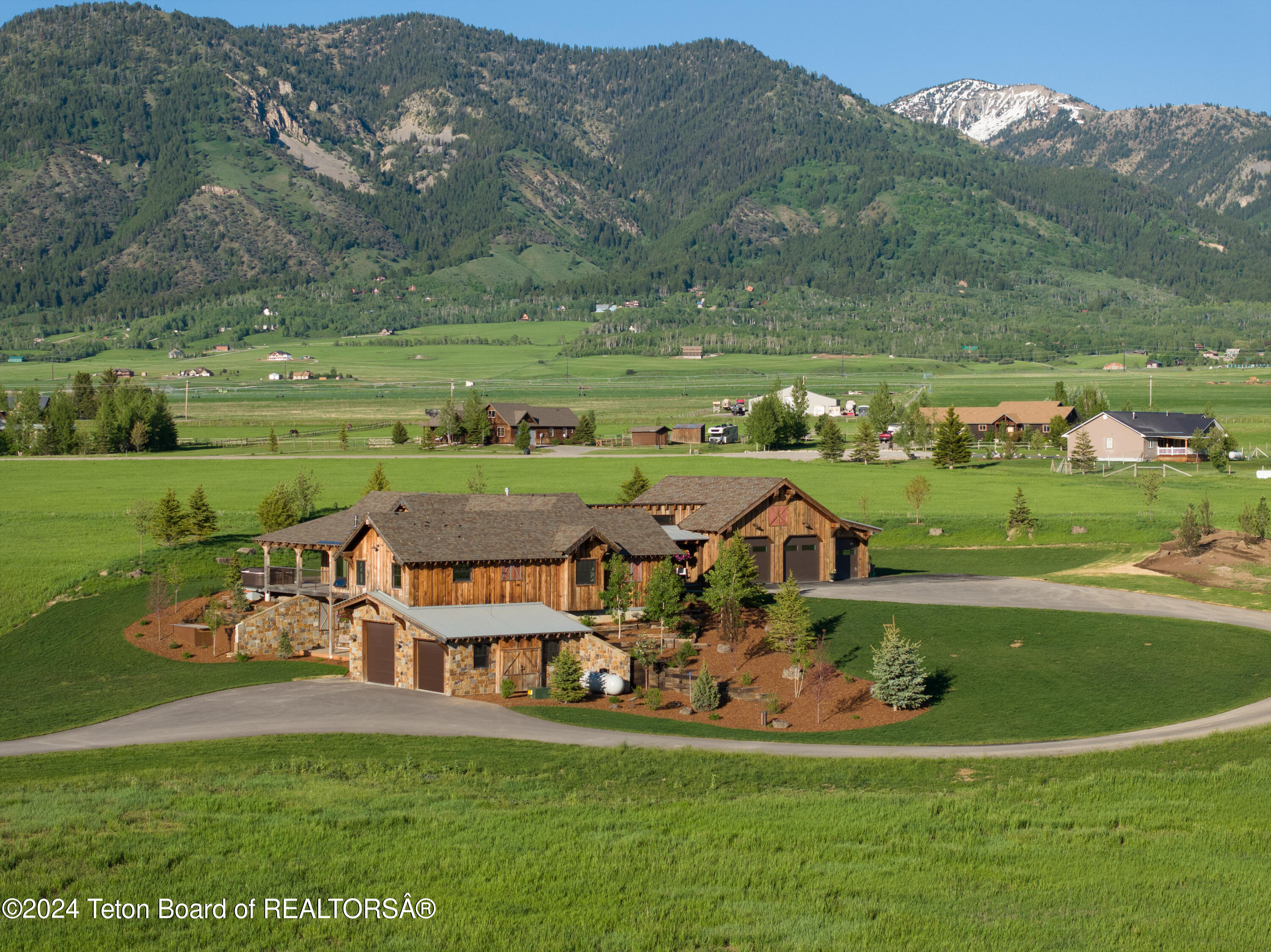 713 RIVER RANCH Loop