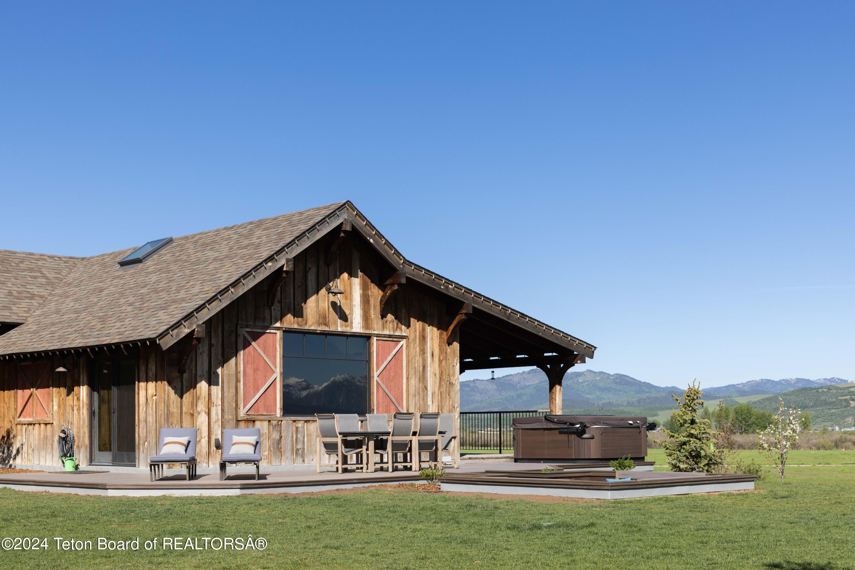 713 RIVER RANCH Loop