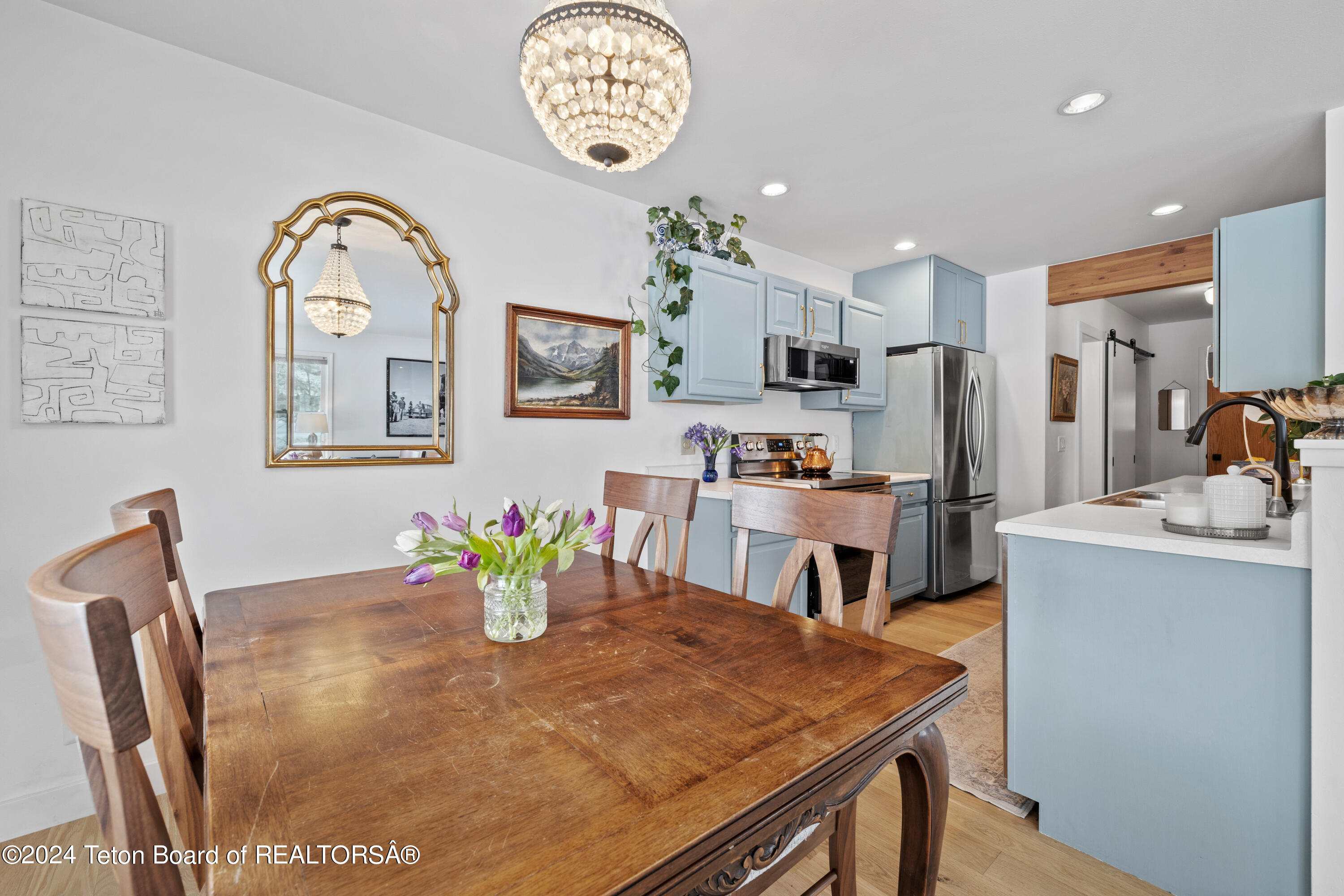 1070 ELK RUN Lane, 41