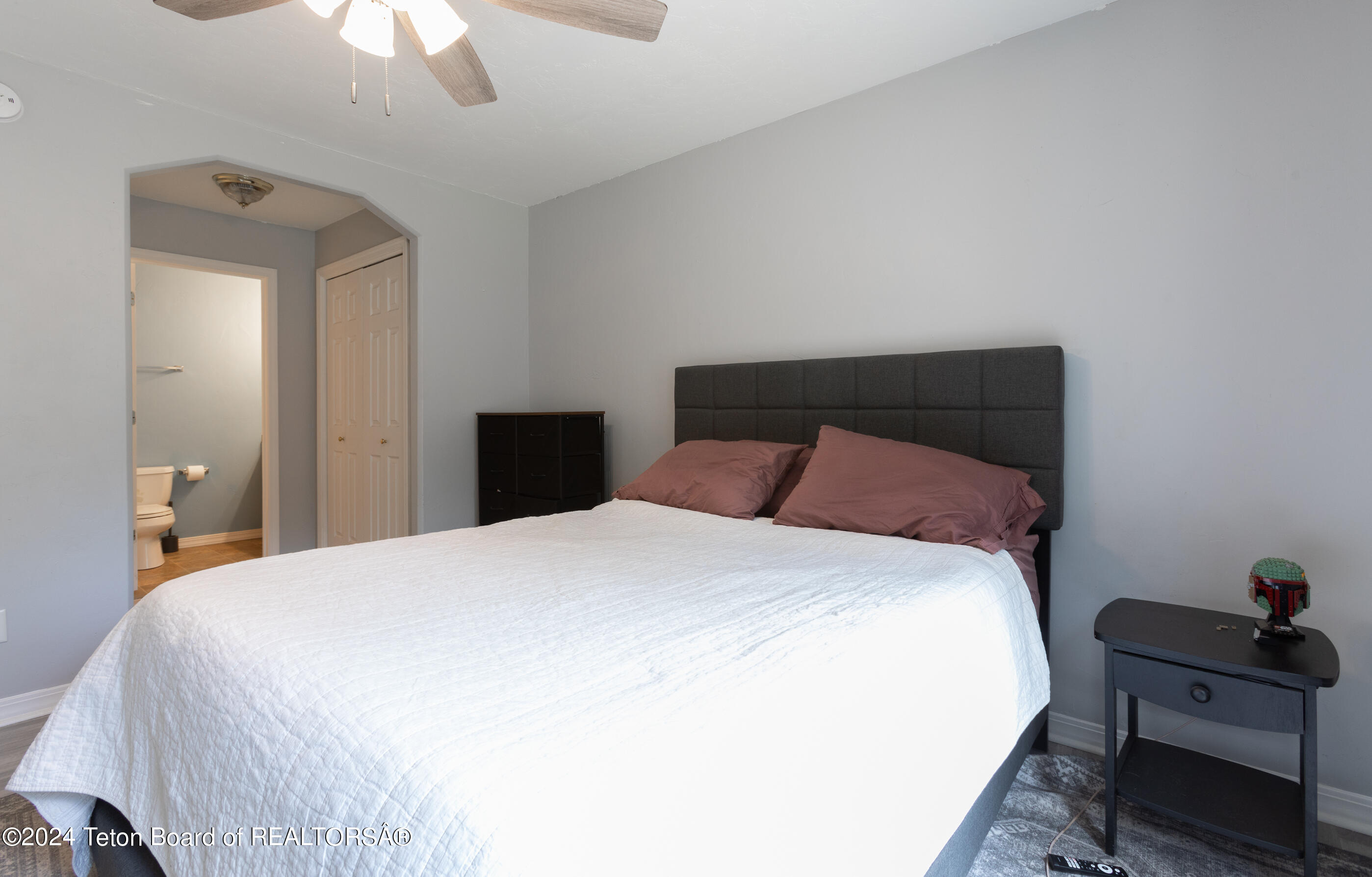 153 ALPINE Drive Unit: B