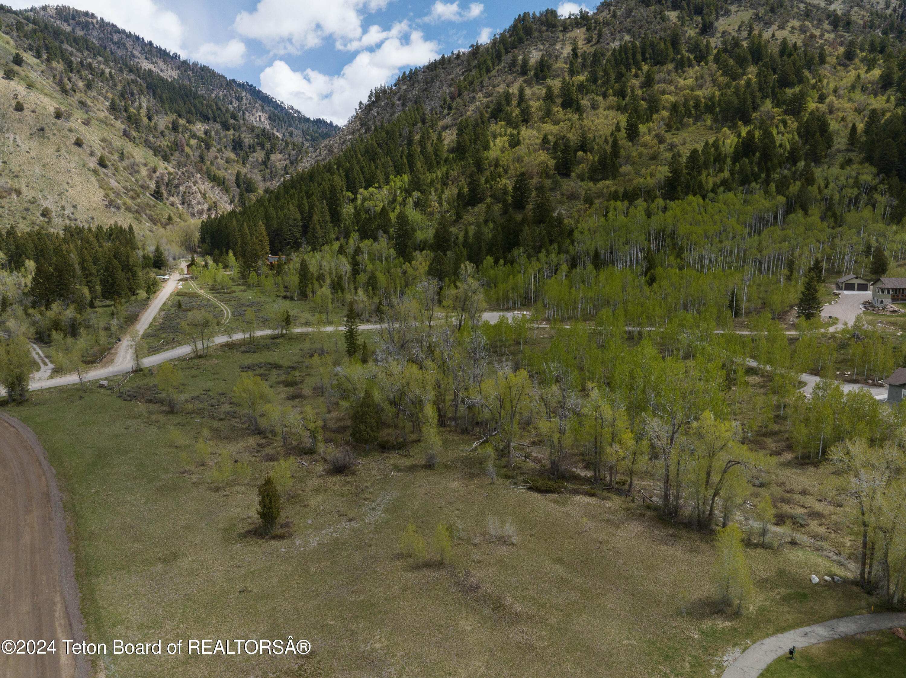 LOT 8 SUNRISE MOUNTAIN ESTATES