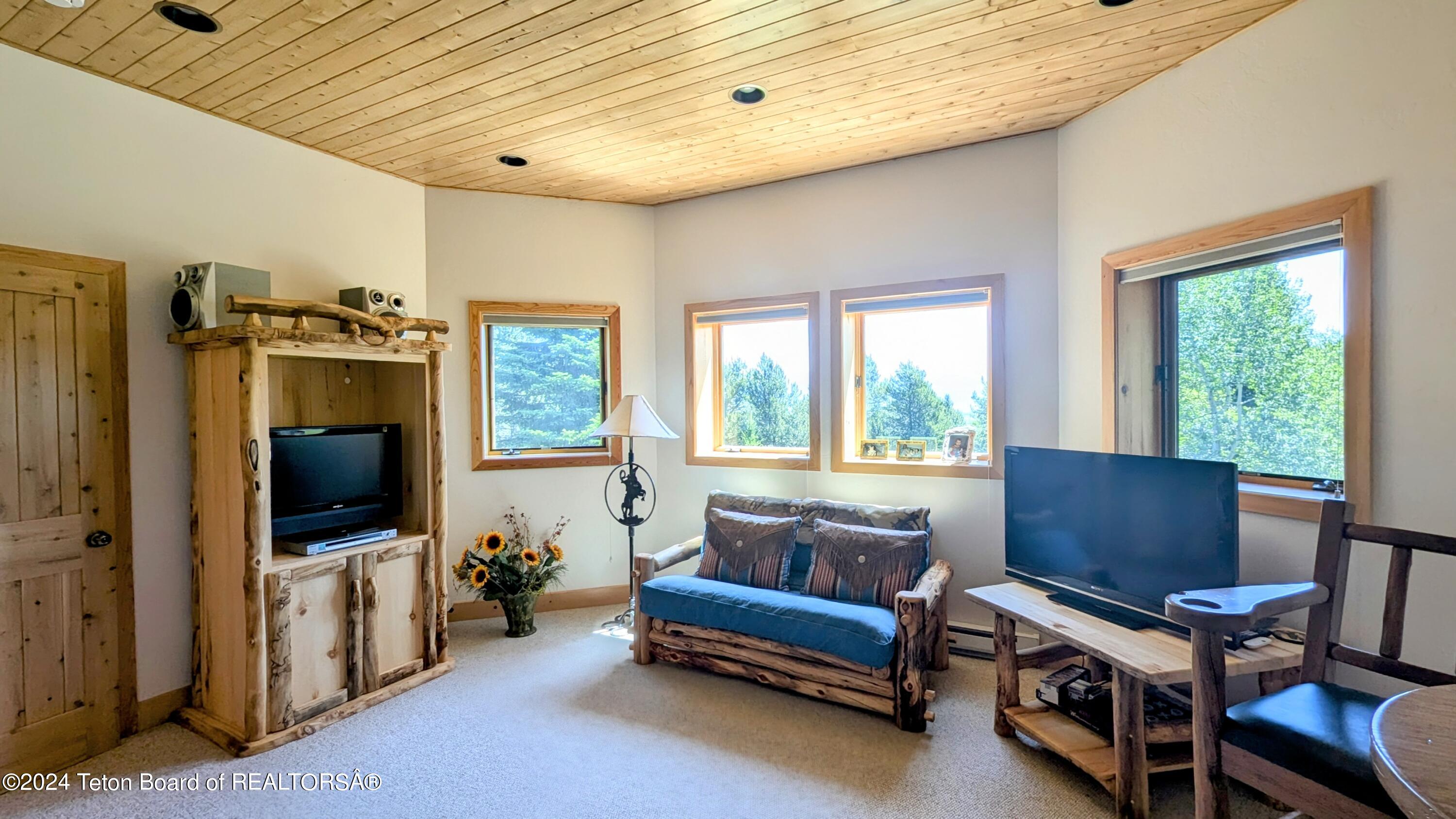 5391 NEEDLE LEAF Lane