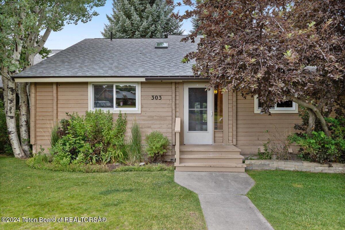 1655 W BIG TRAIL Drive, 303