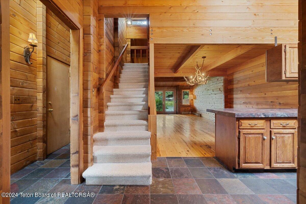 1655 W BIG TRAIL Drive, 303