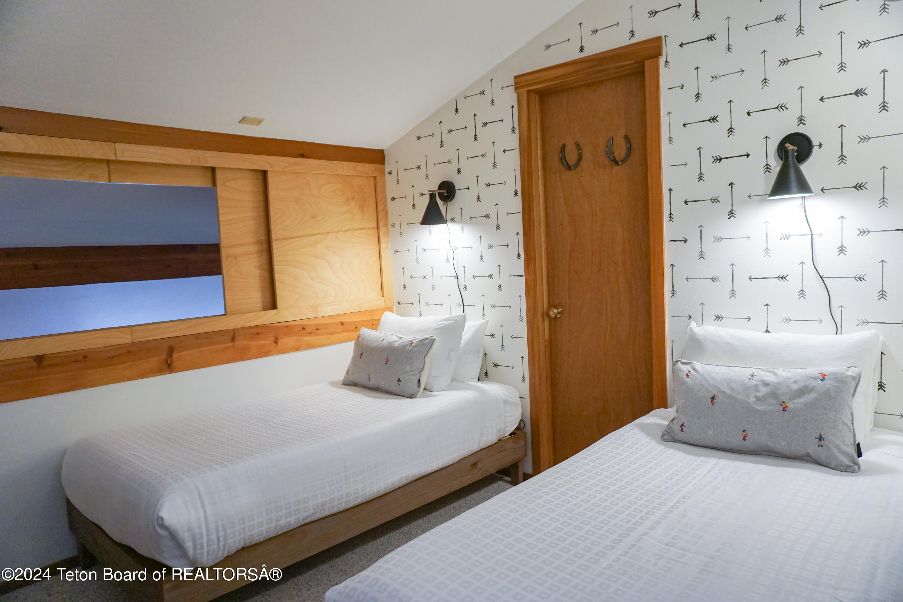 3655 N TETON Drive, 5-2-3