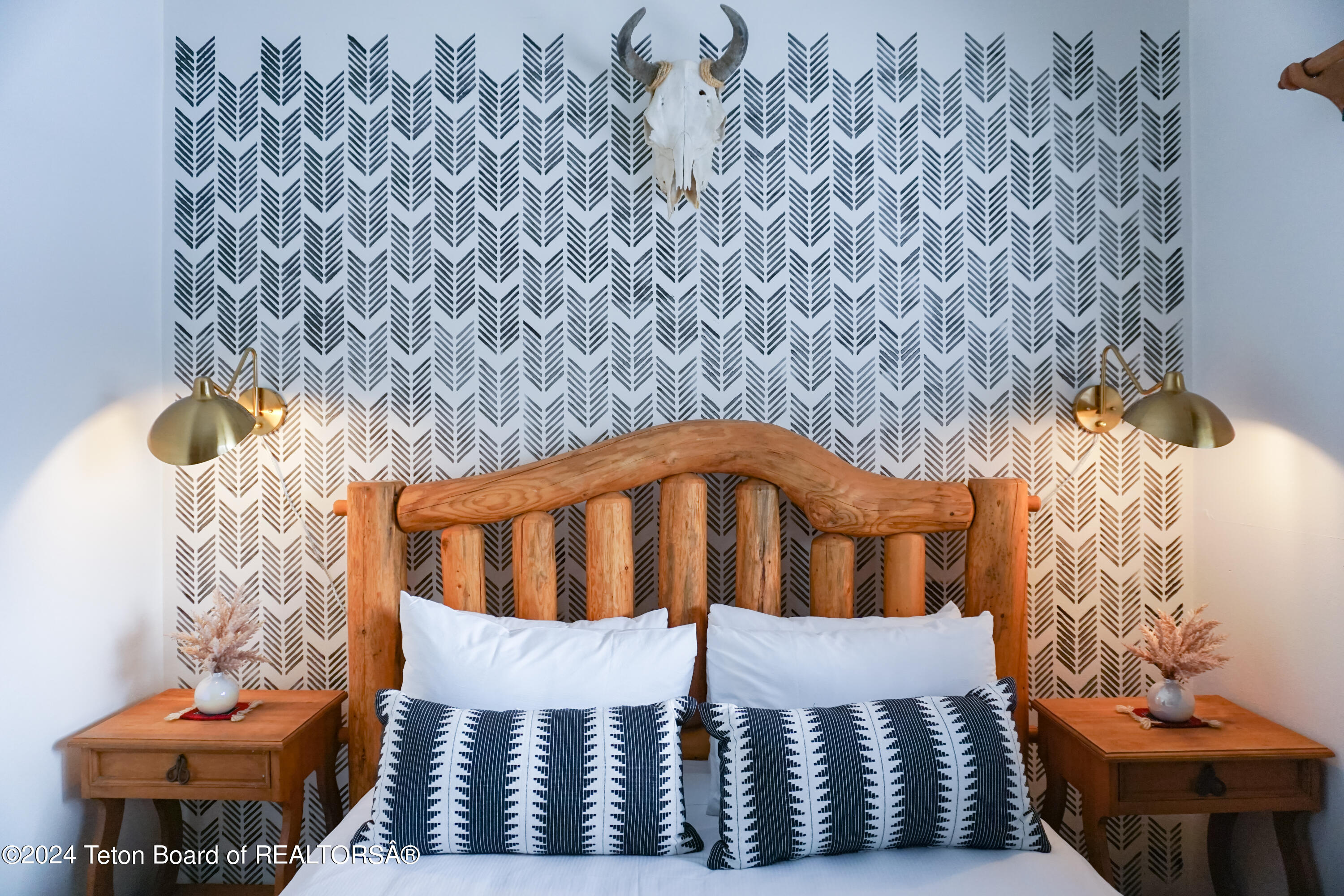 3655 N TETON Drive, 5-2-3