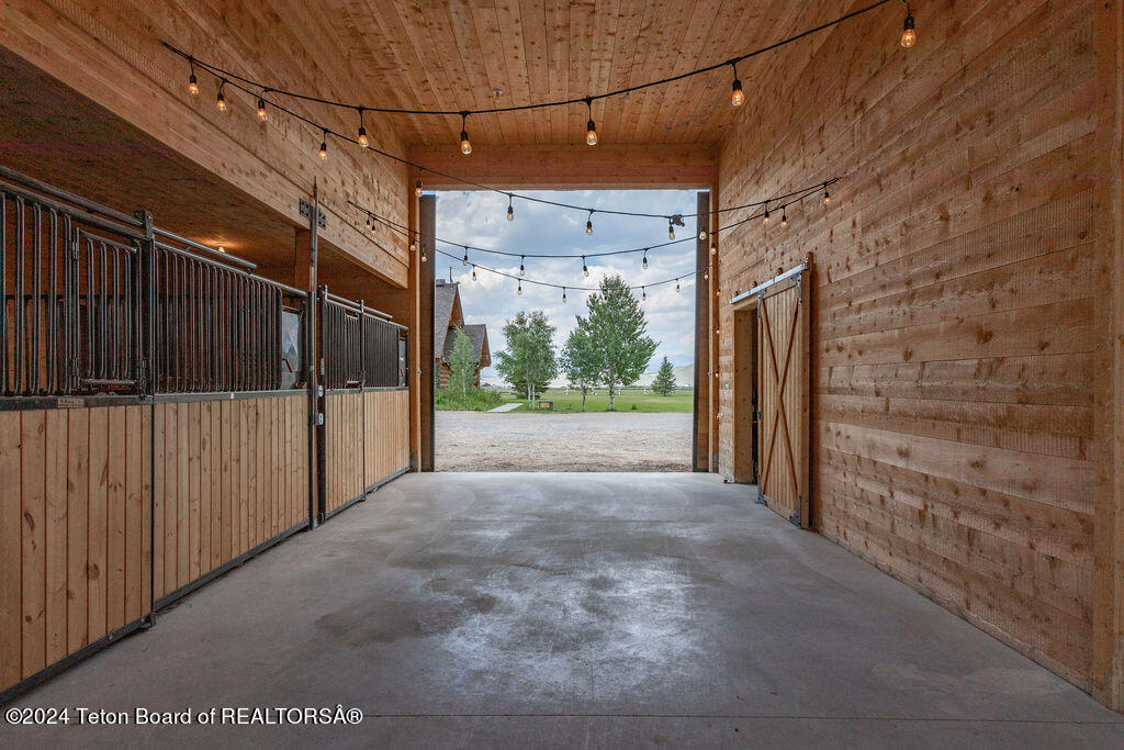 14165 S U HWY 189 & 191