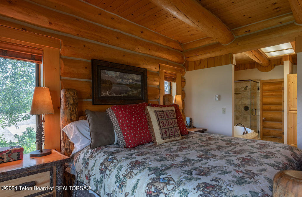 14165 S U HWY 189 & 191