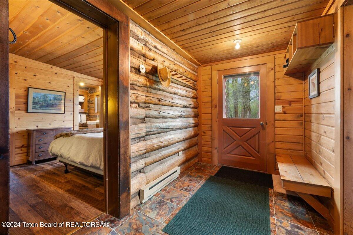 6455 N SNAKE RIVER RANCH Road