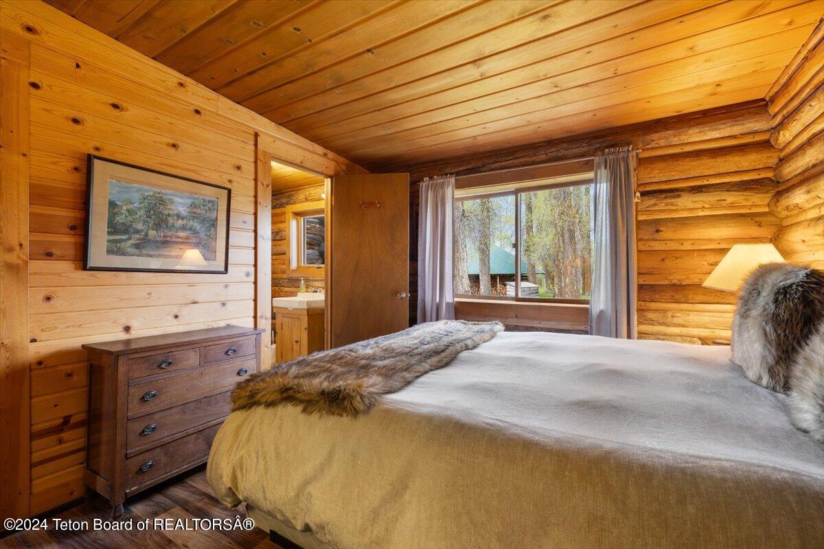 6455 N SNAKE RIVER RANCH Road