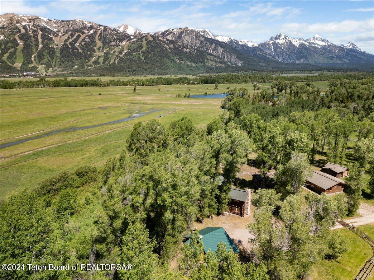 6455 N SNAKE RIVER RANCH Road