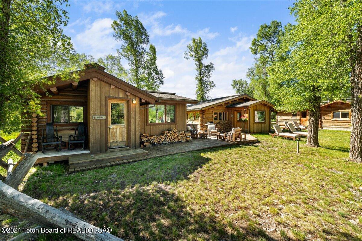 6455 N SNAKE RIVER RANCH Road