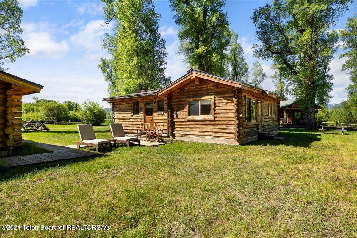 6455 N SNAKE RIVER RANCH Road