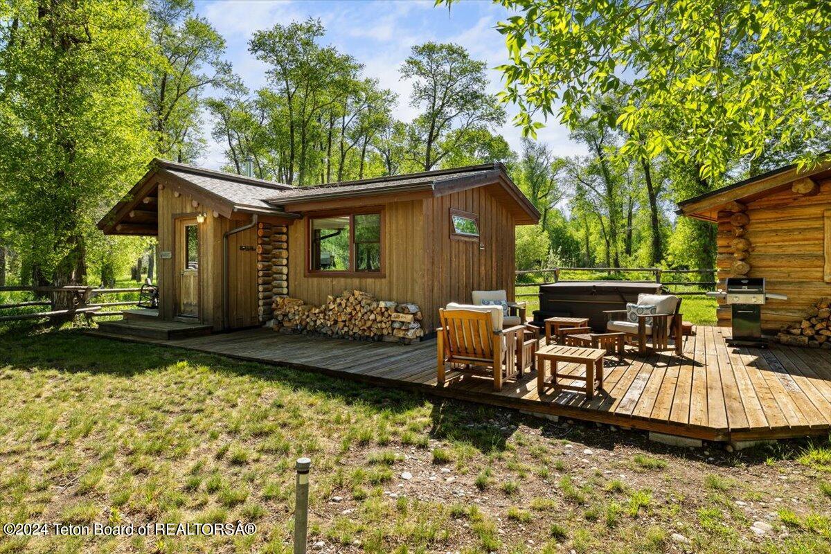 6455 N SNAKE RIVER RANCH Road