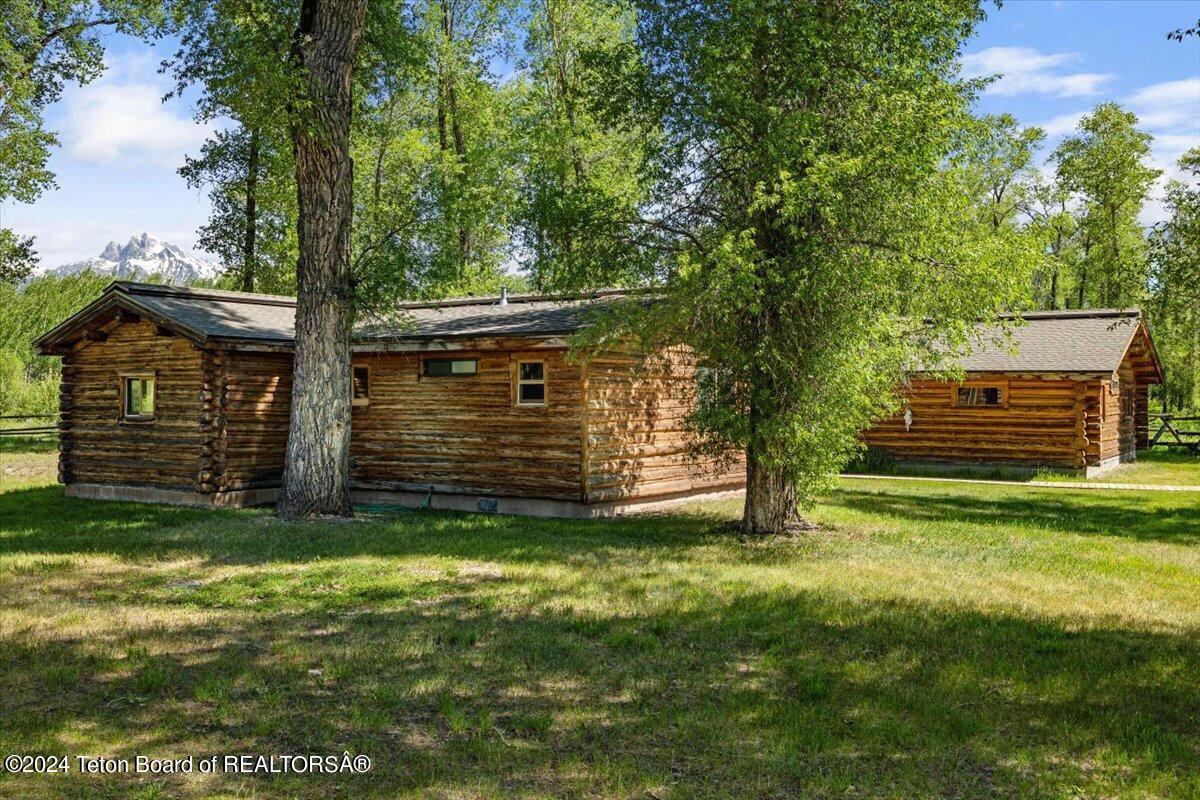 6455 N SNAKE RIVER RANCH Road