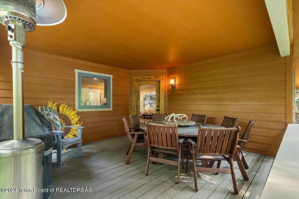 2044 HIDDEN RANCH Loop