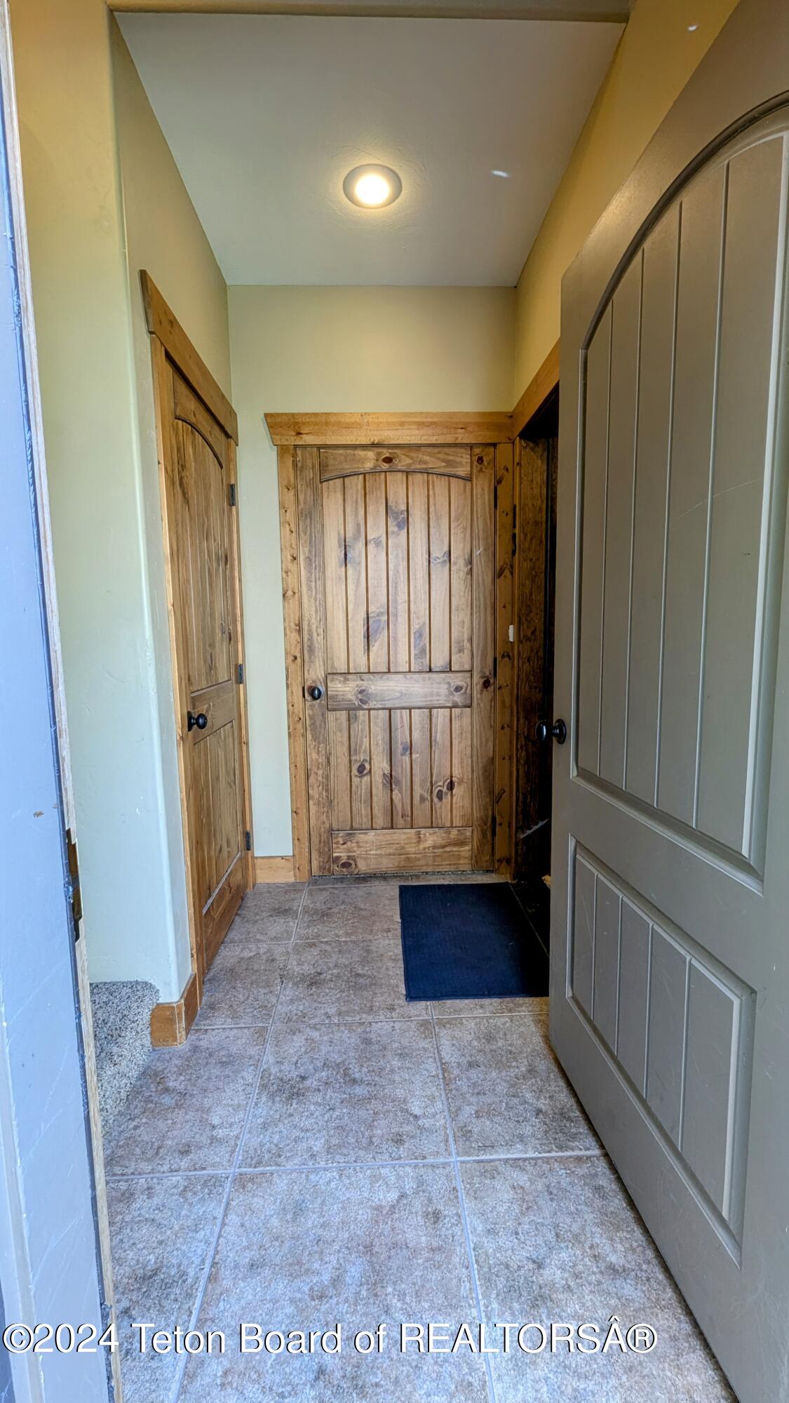 715 MORAINE Court, 13 BLOCK 3