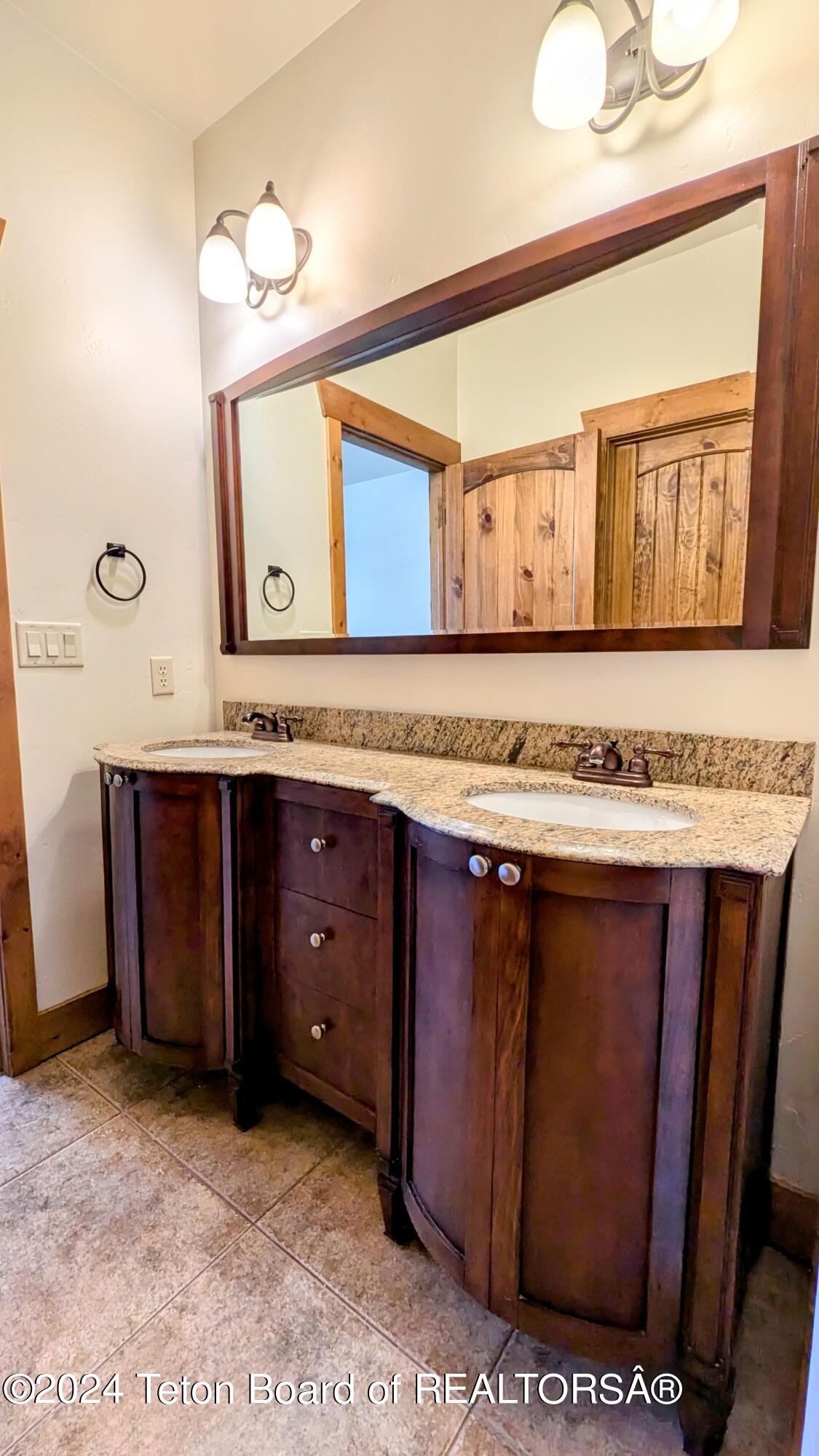 715 MORAINE Court, 13 BLOCK 3