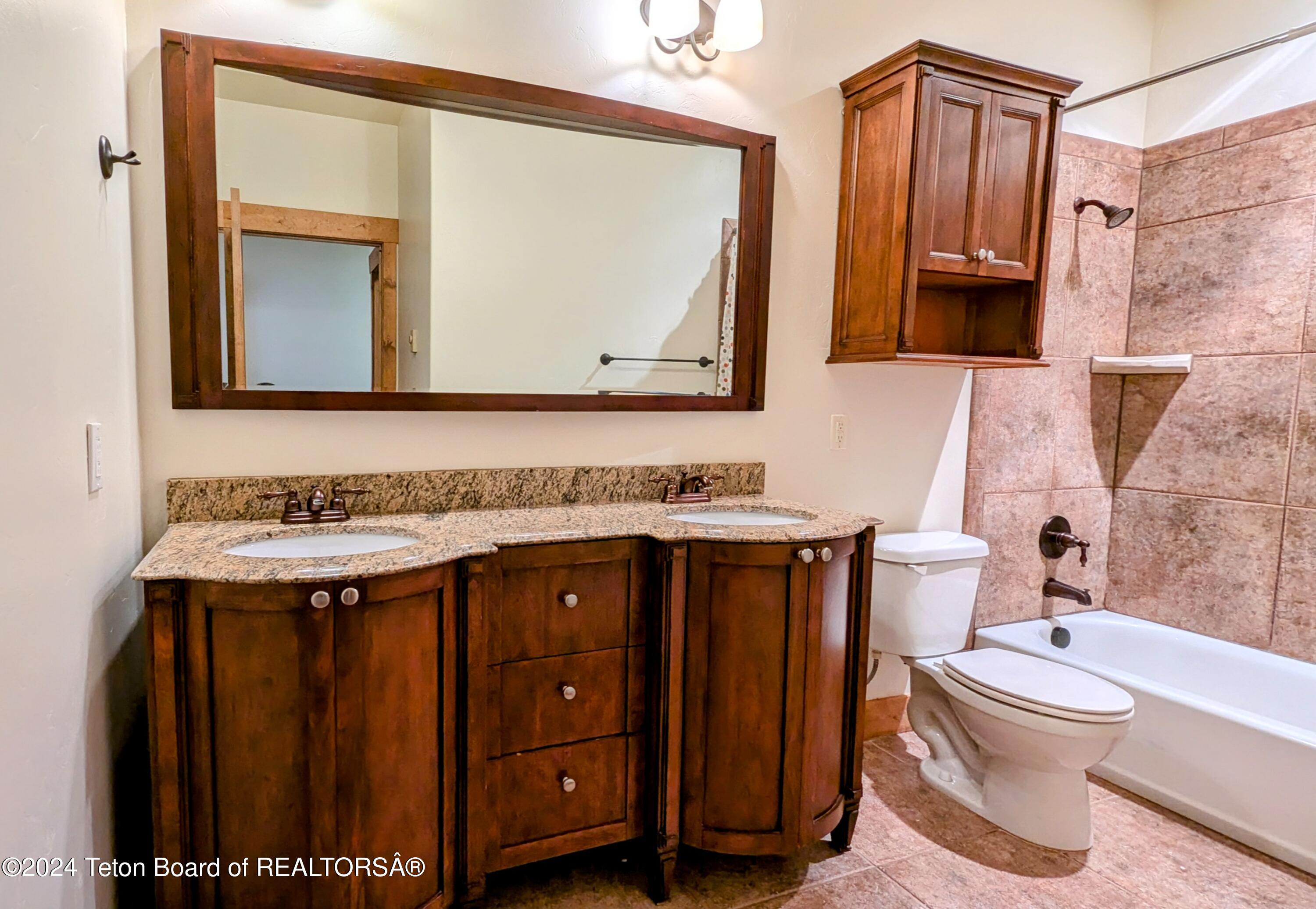 715 MORAINE Court, 13 BLOCK 3